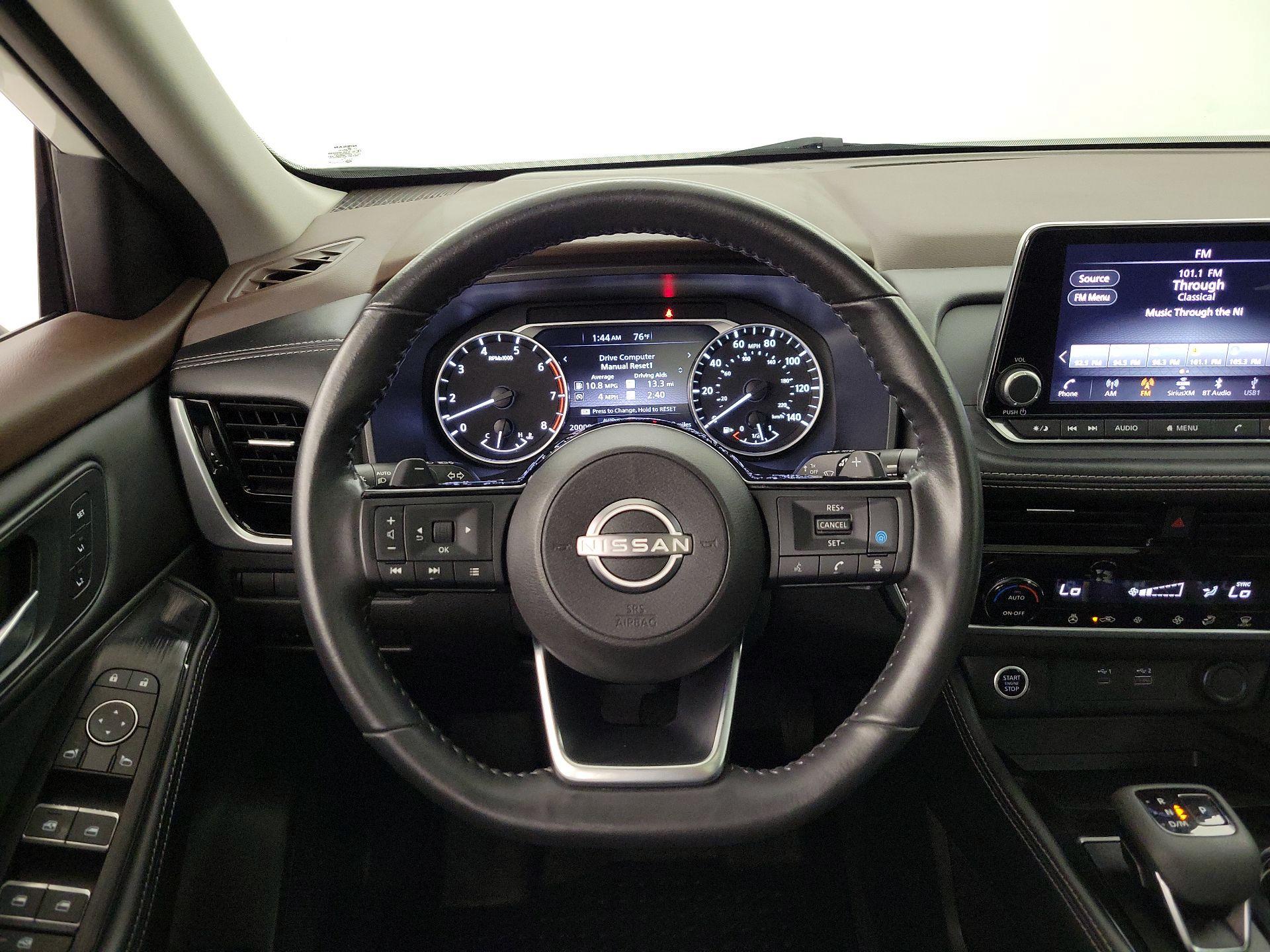 Thumbnail: 2023 Nissan Rogue - 10
