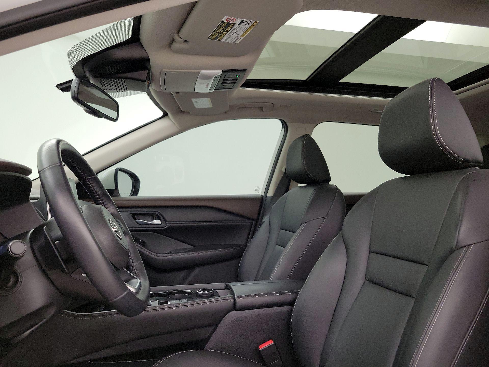 Thumbnail: 2023 Nissan Rogue - 18
