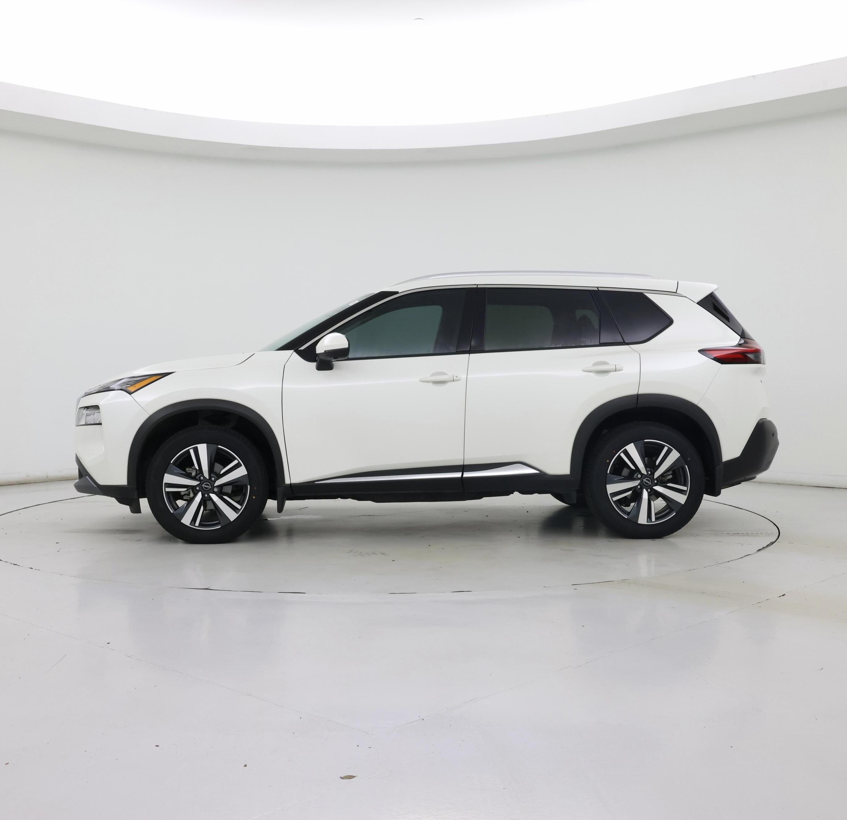 Thumbnail: 2023 Nissan Rogue - 3