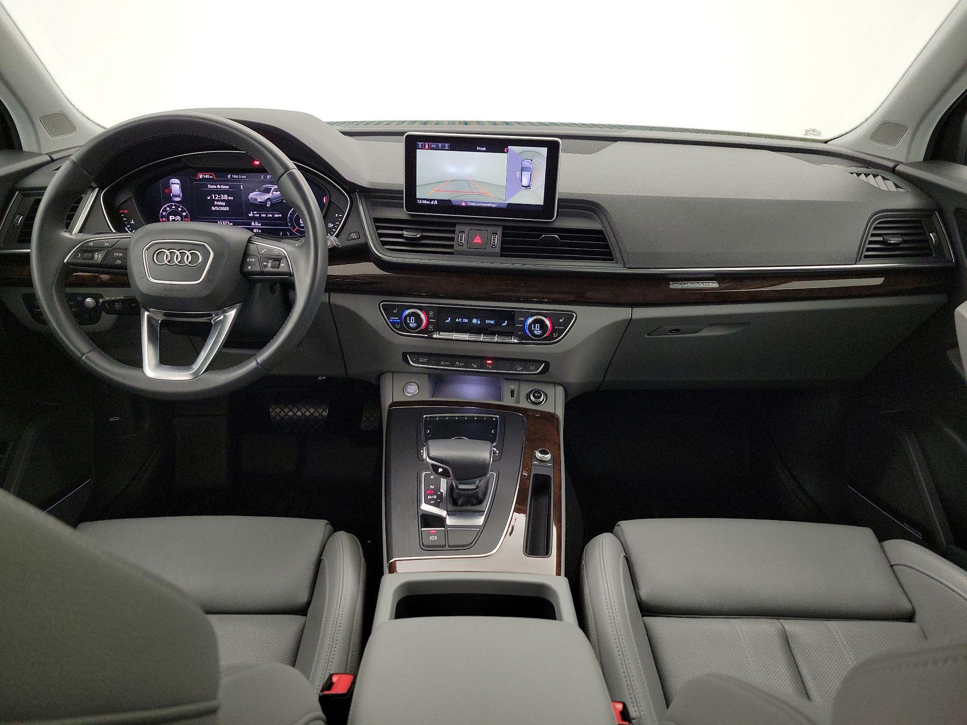 Thumbnail: 2020 Audi Q5 - 9