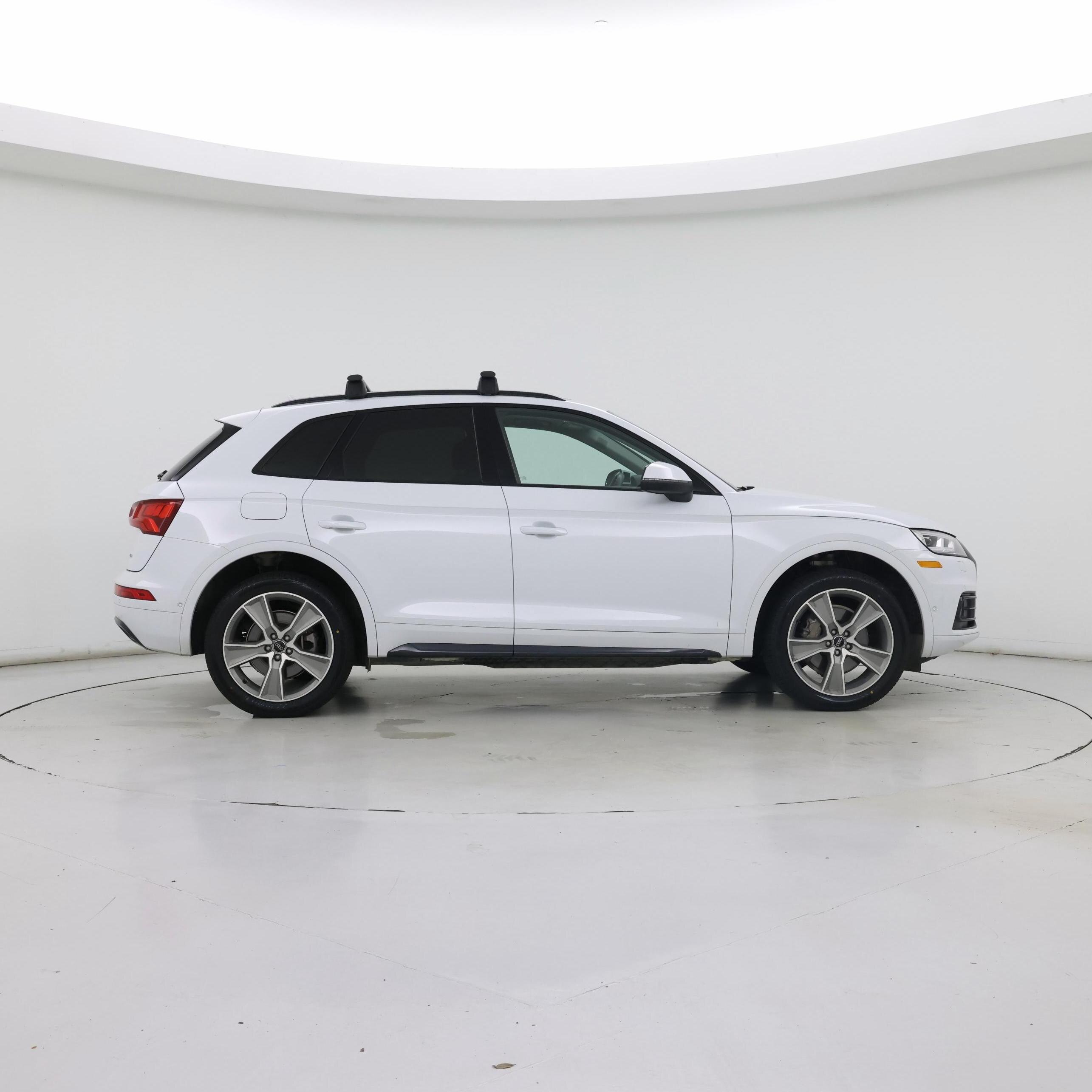 Thumbnail: 2020 Audi Q5 - 7