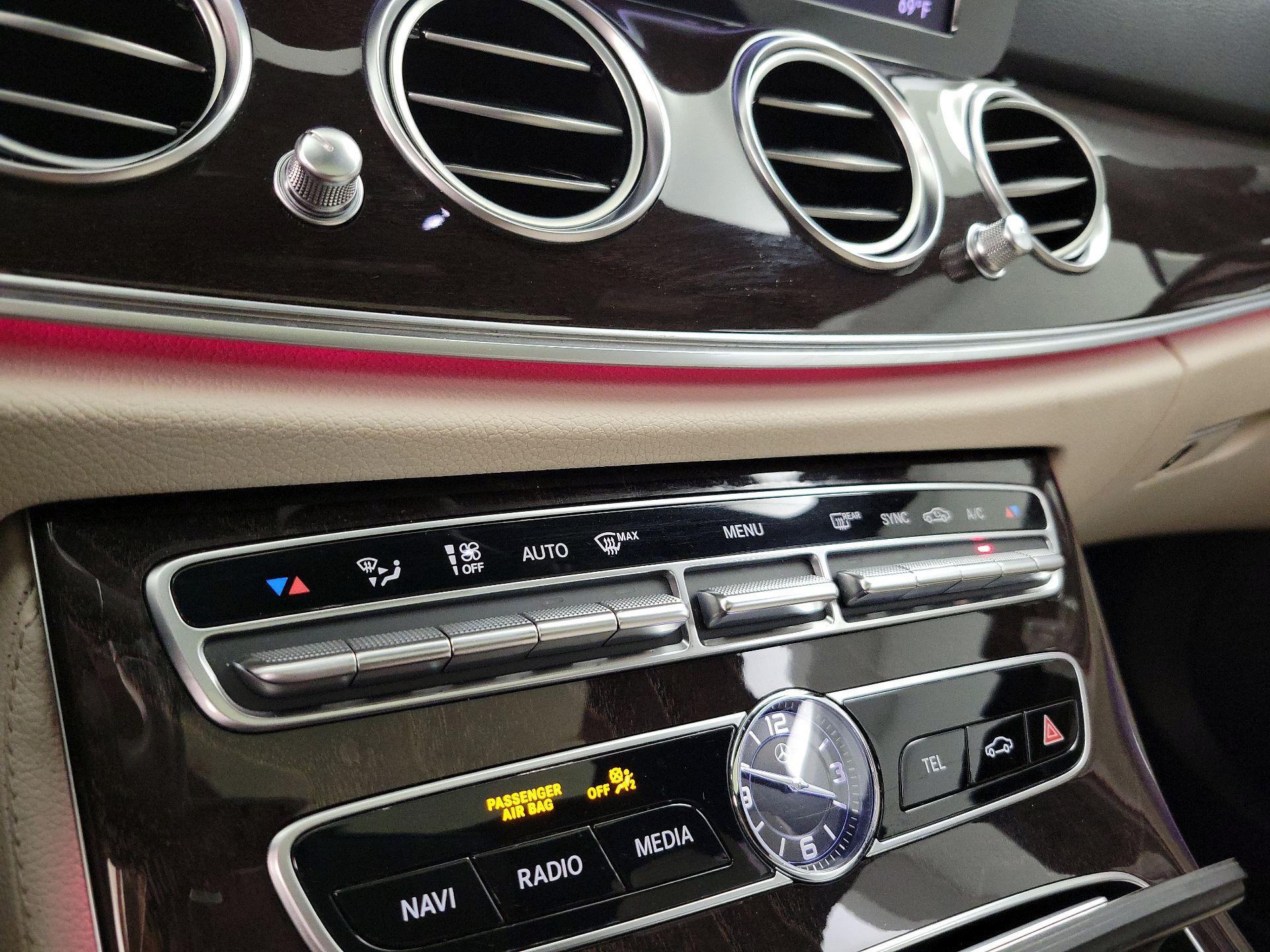 Thumbnail: 2019 Mercedes-Benz E-Class - 17