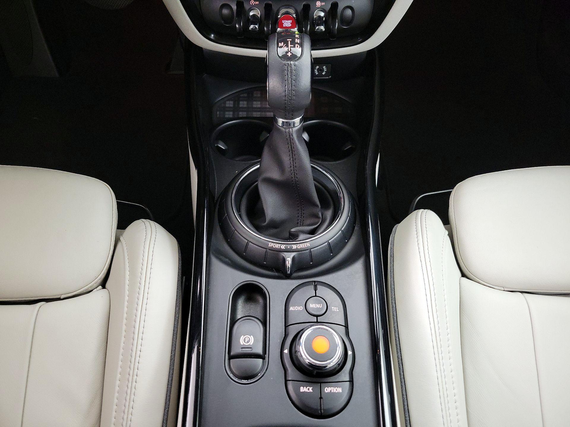 Thumbnail: 2017 MINI Cooper Clubman - 17