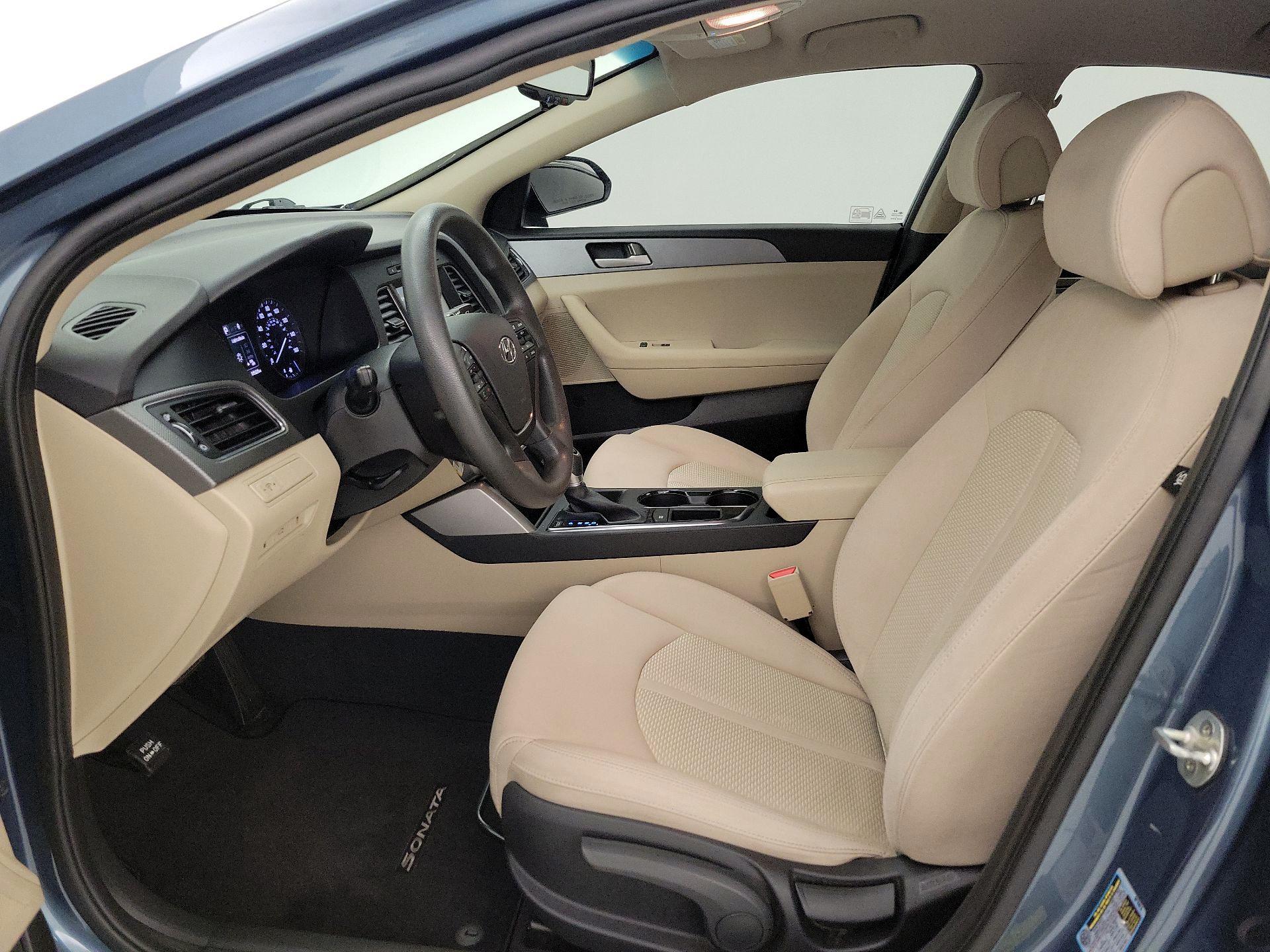 Thumbnail: 2017 Hyundai Sonata - 11