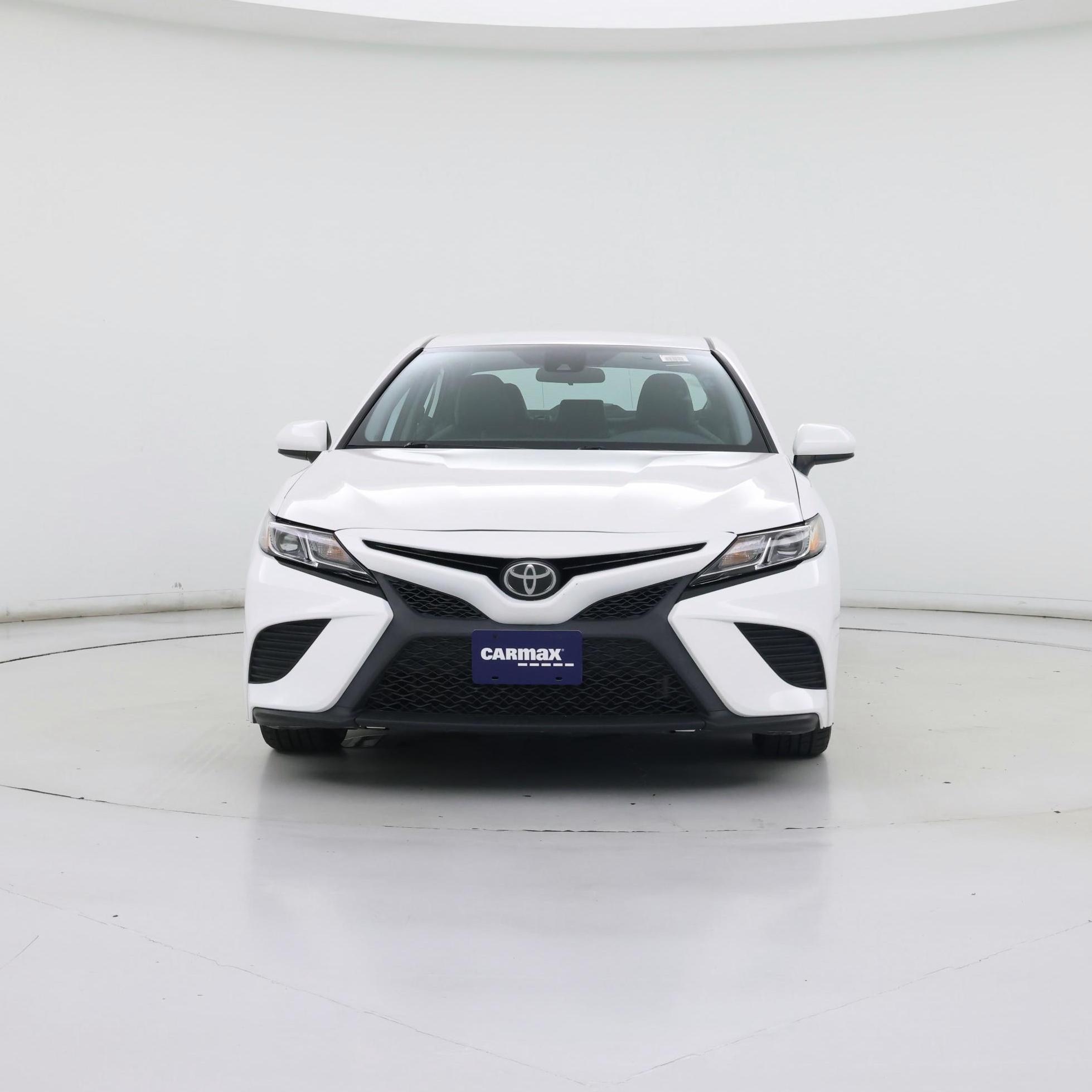 Thumbnail: 2019 Toyota Camry - 5