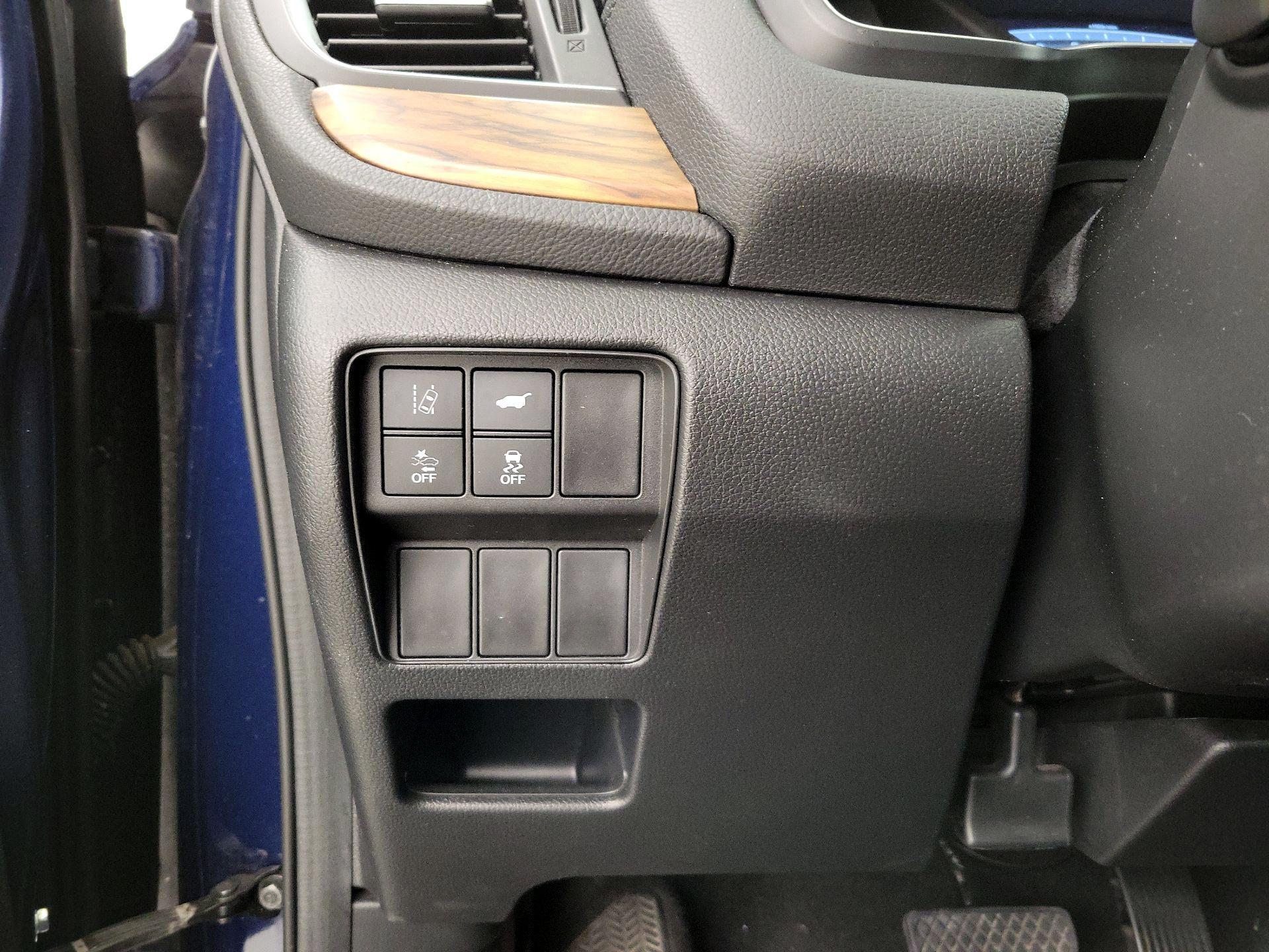 Thumbnail: 2018 Honda CR-V - 13