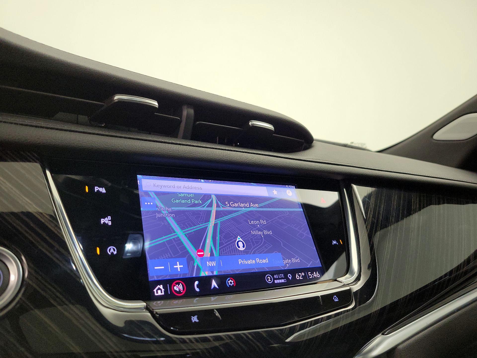 Thumbnail: 2025 Cadillac XT6 - 14