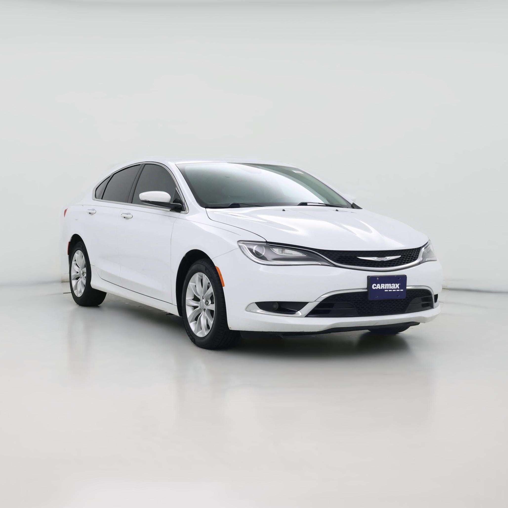 Thumbnail: 2016 Chrysler 200 - 1