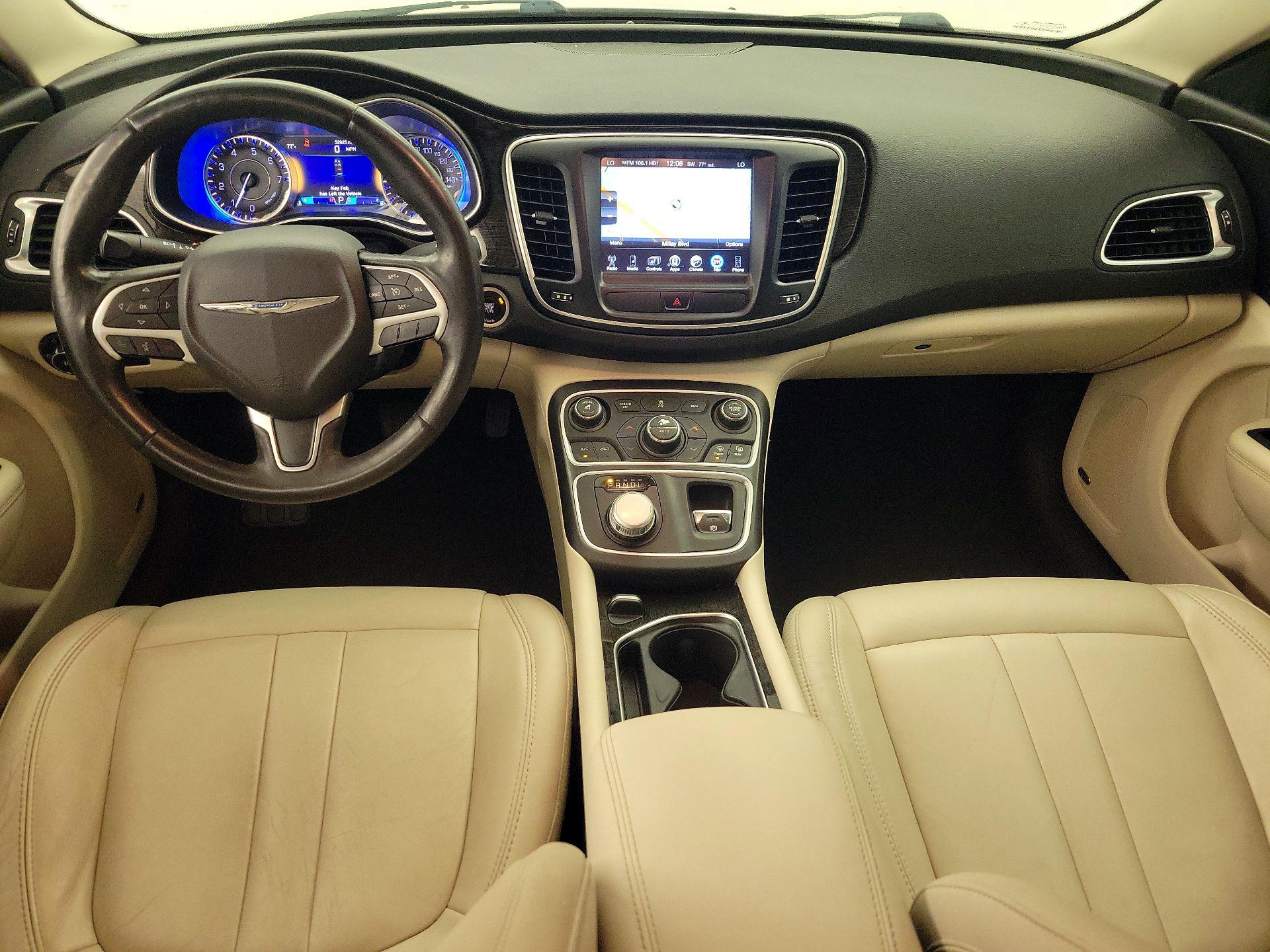 Thumbnail: 2016 Chrysler 200 - 9
