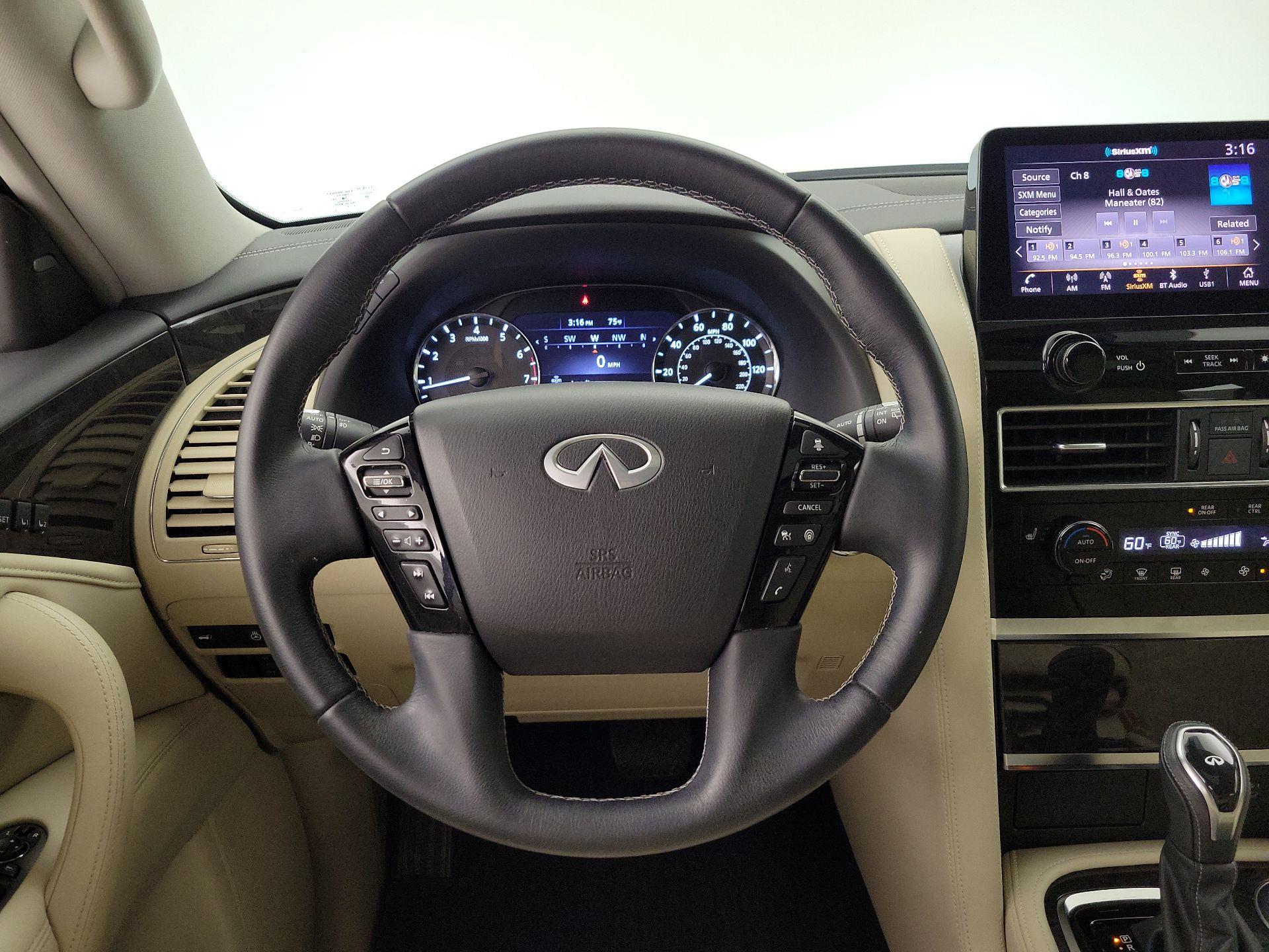 Thumbnail: 2022 INFINITI QX80 - 10