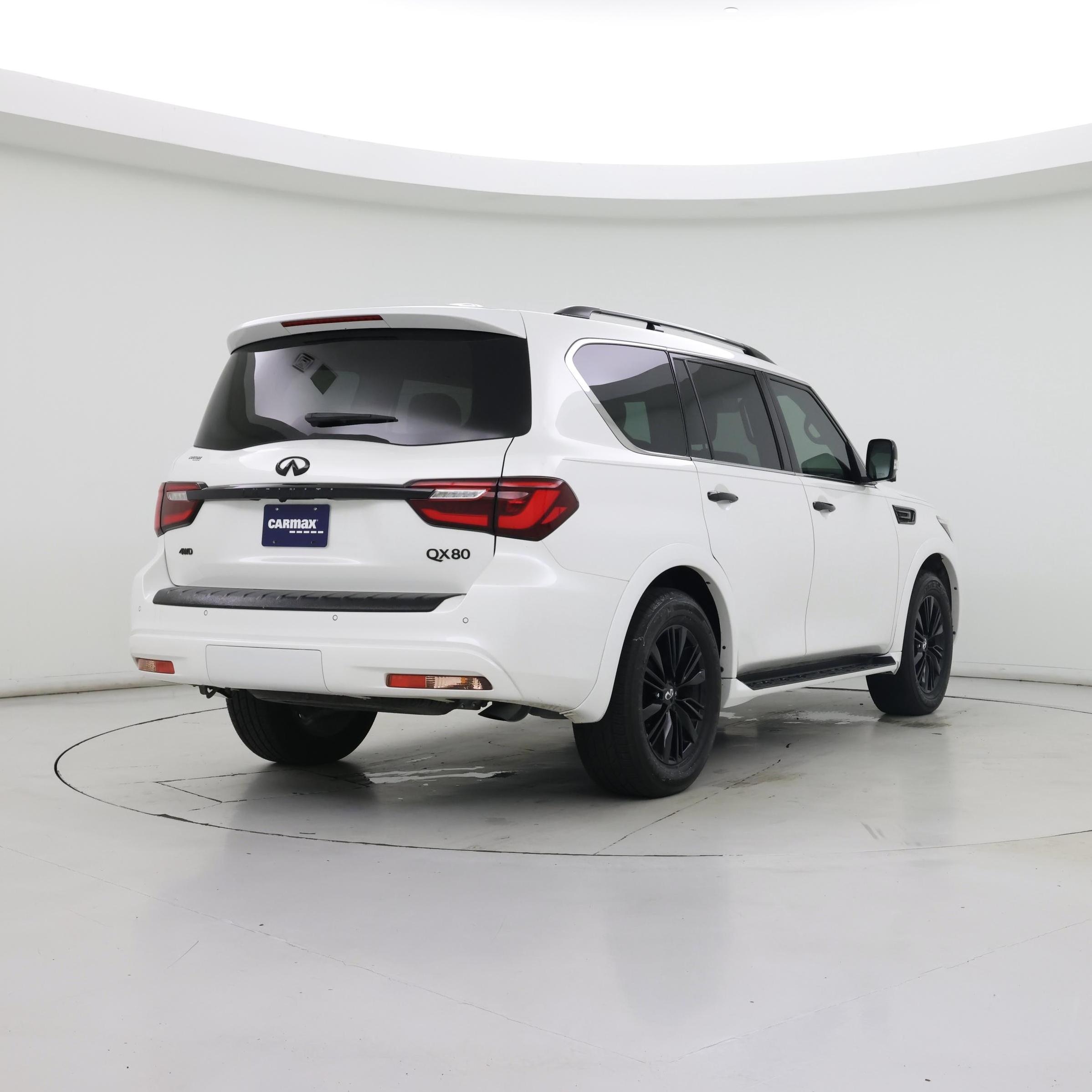 Thumbnail: 2022 INFINITI QX80 - 8