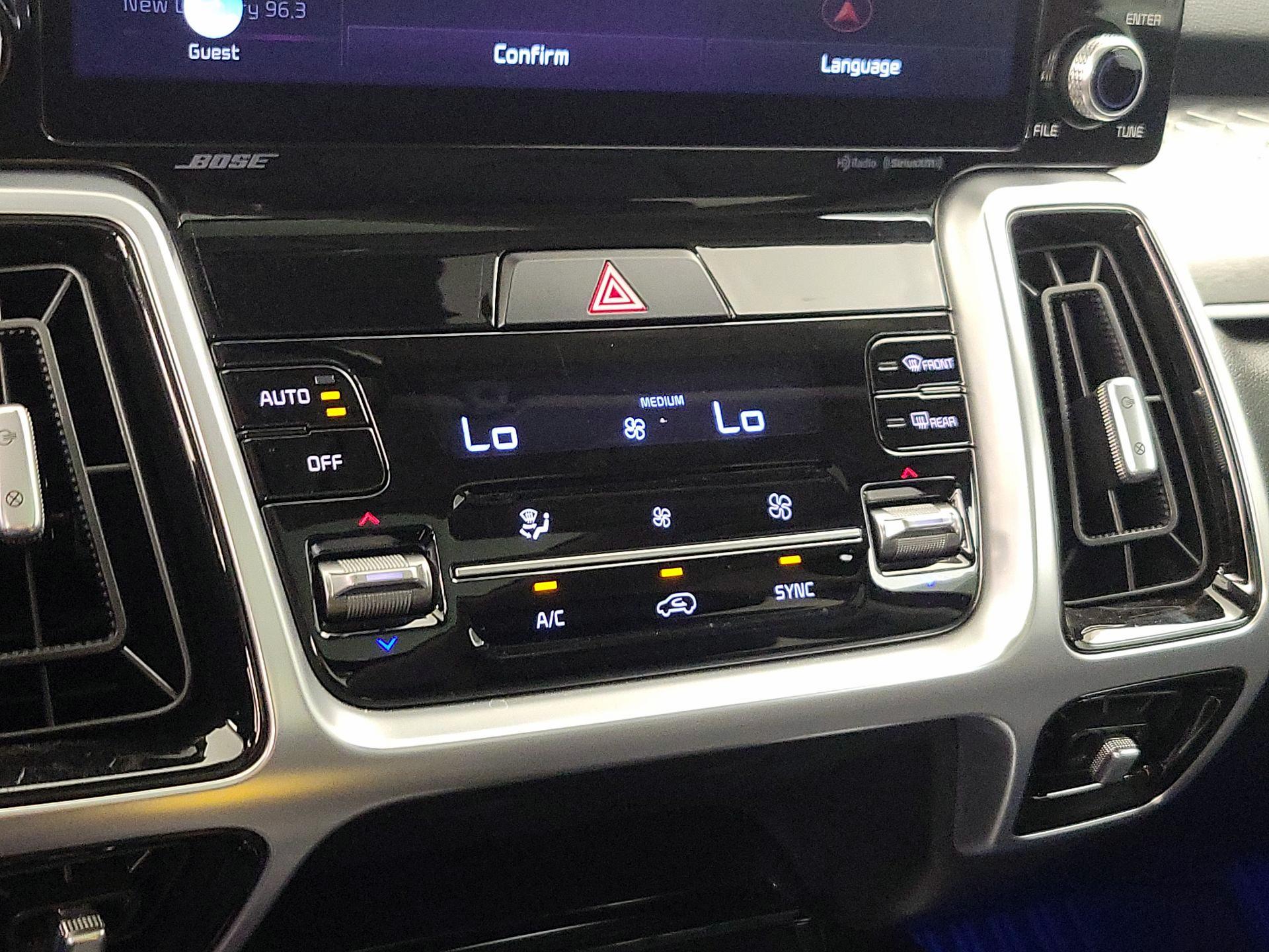 Thumbnail: 2021 Kia Sorento - 17