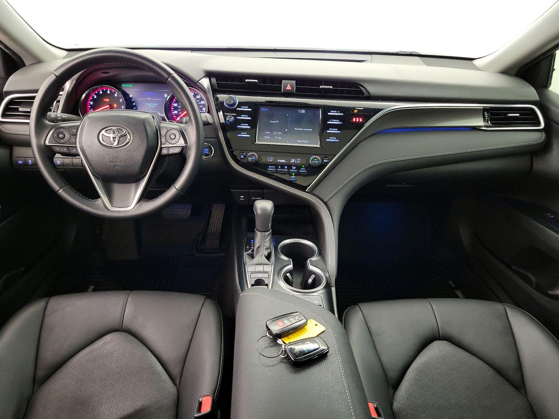 Thumbnail: 2018 Toyota Camry - 9