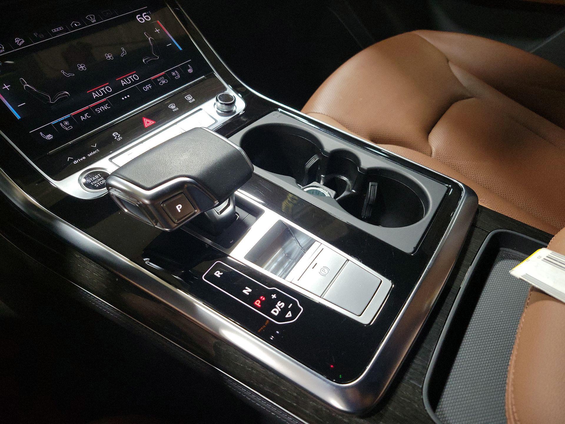 Thumbnail: 2023 Audi Q7 - 17