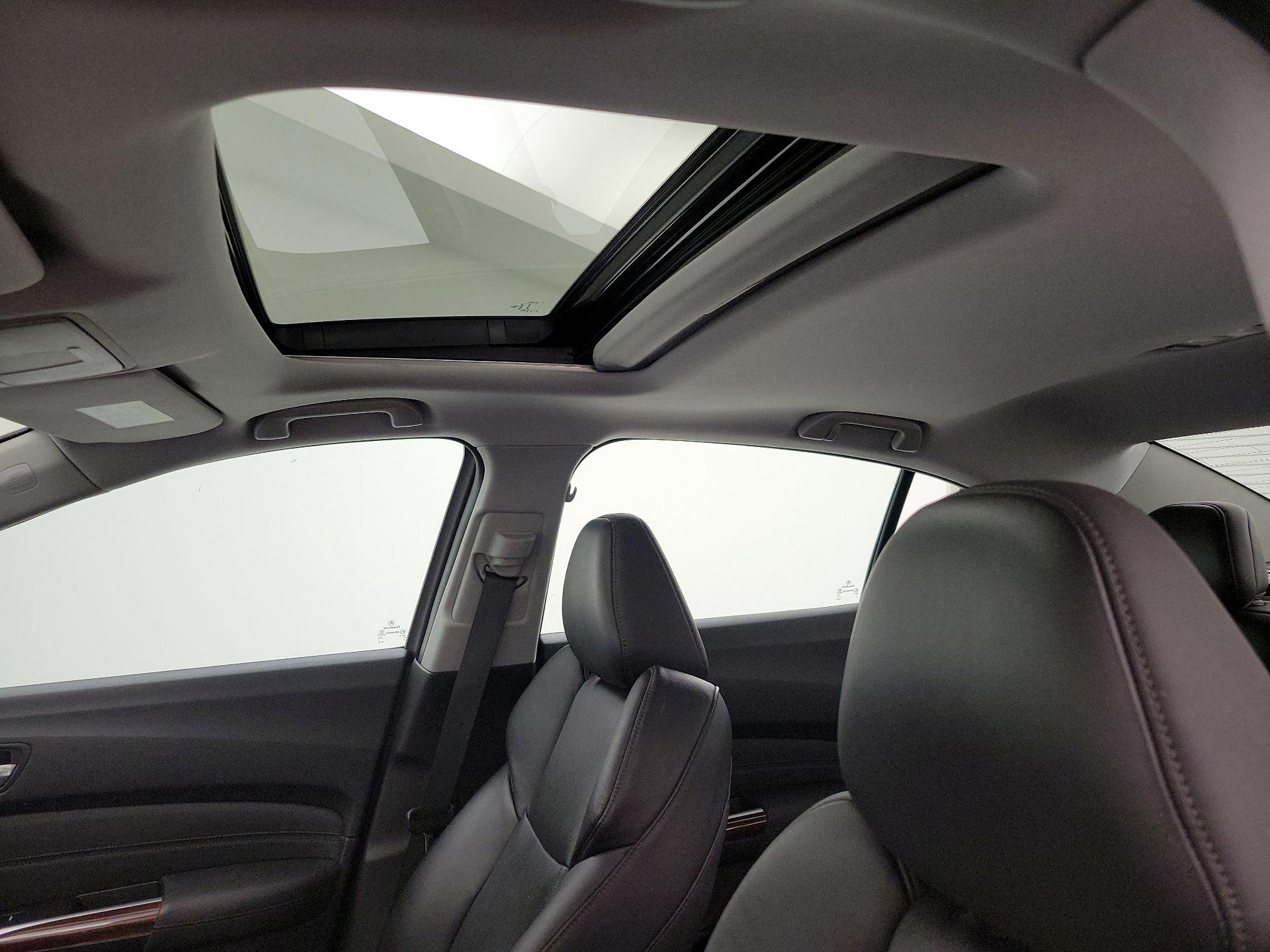 Thumbnail: 2015 Acura TLX - 18