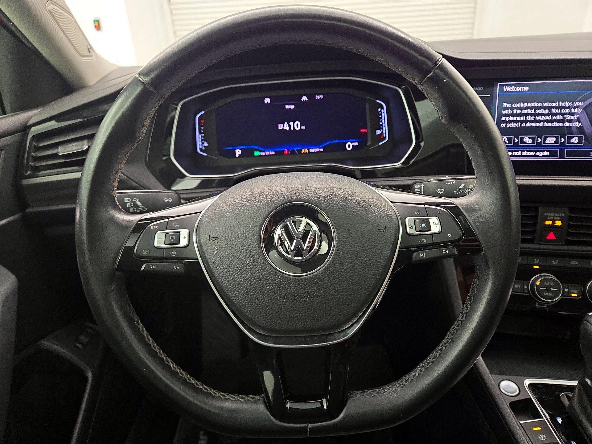 Thumbnail: 2019 Volkswagen Jetta - 10