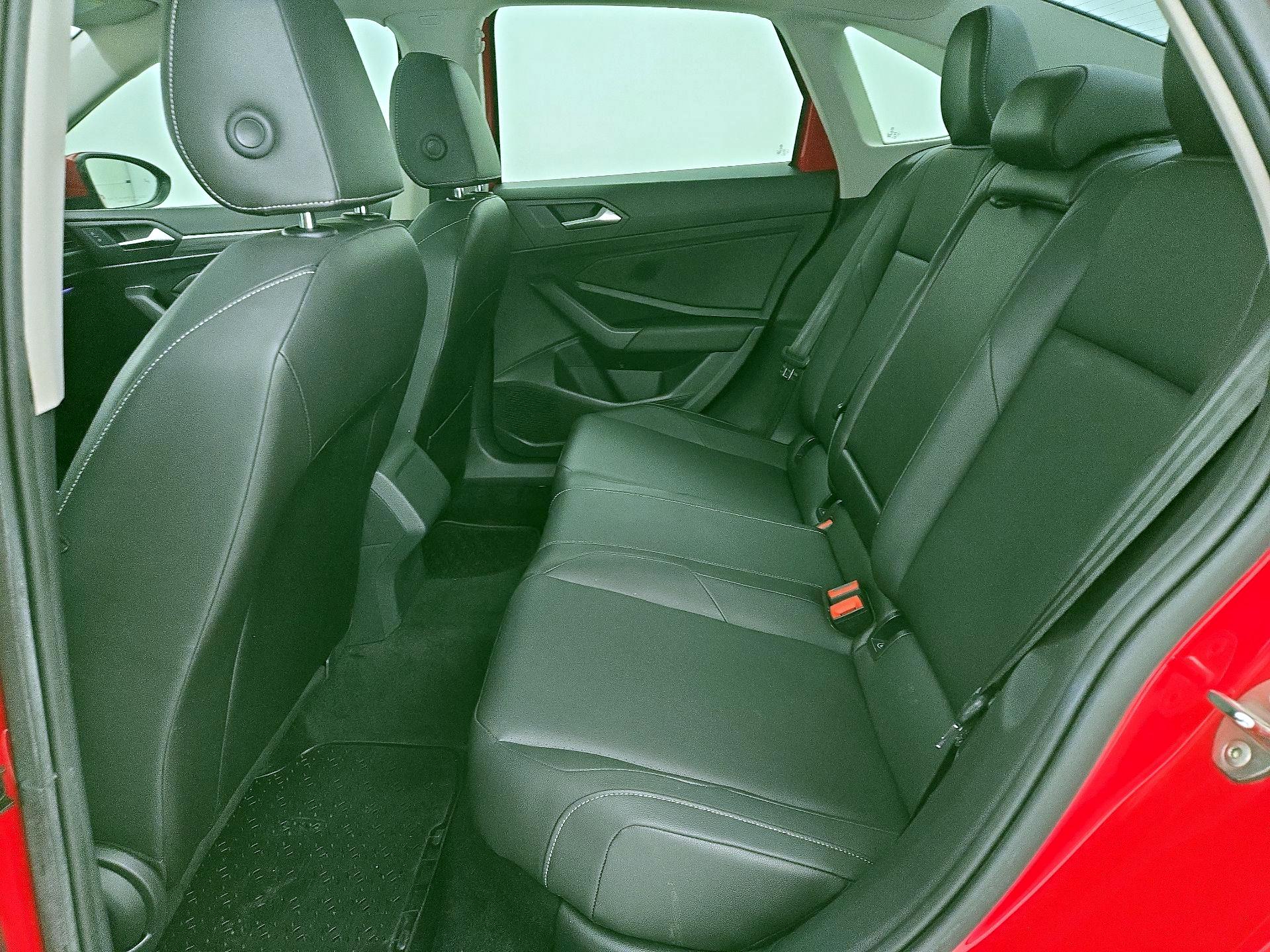 Thumbnail: 2019 Volkswagen Jetta - 20