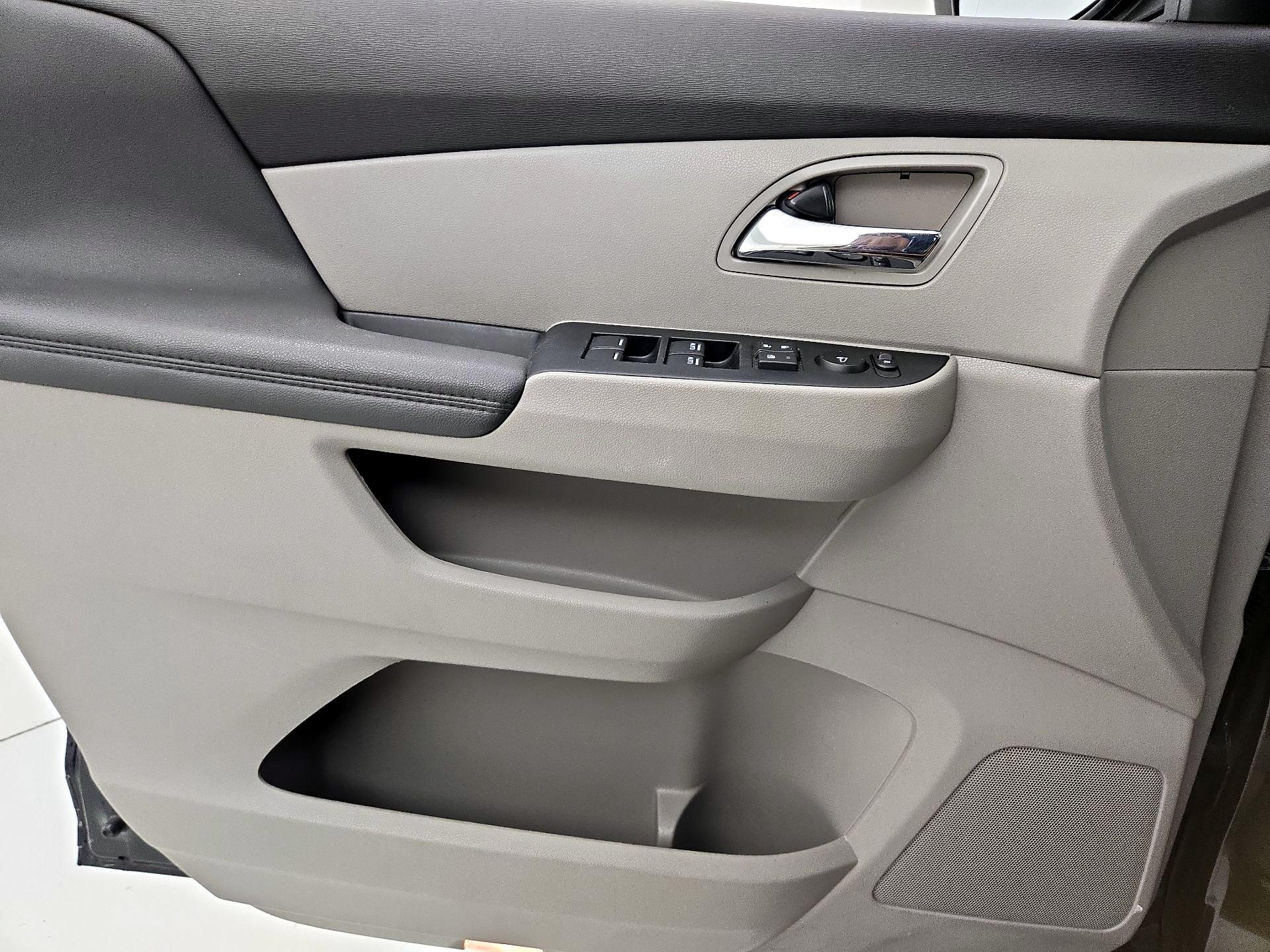 Thumbnail: 2016 Honda Odyssey - 12