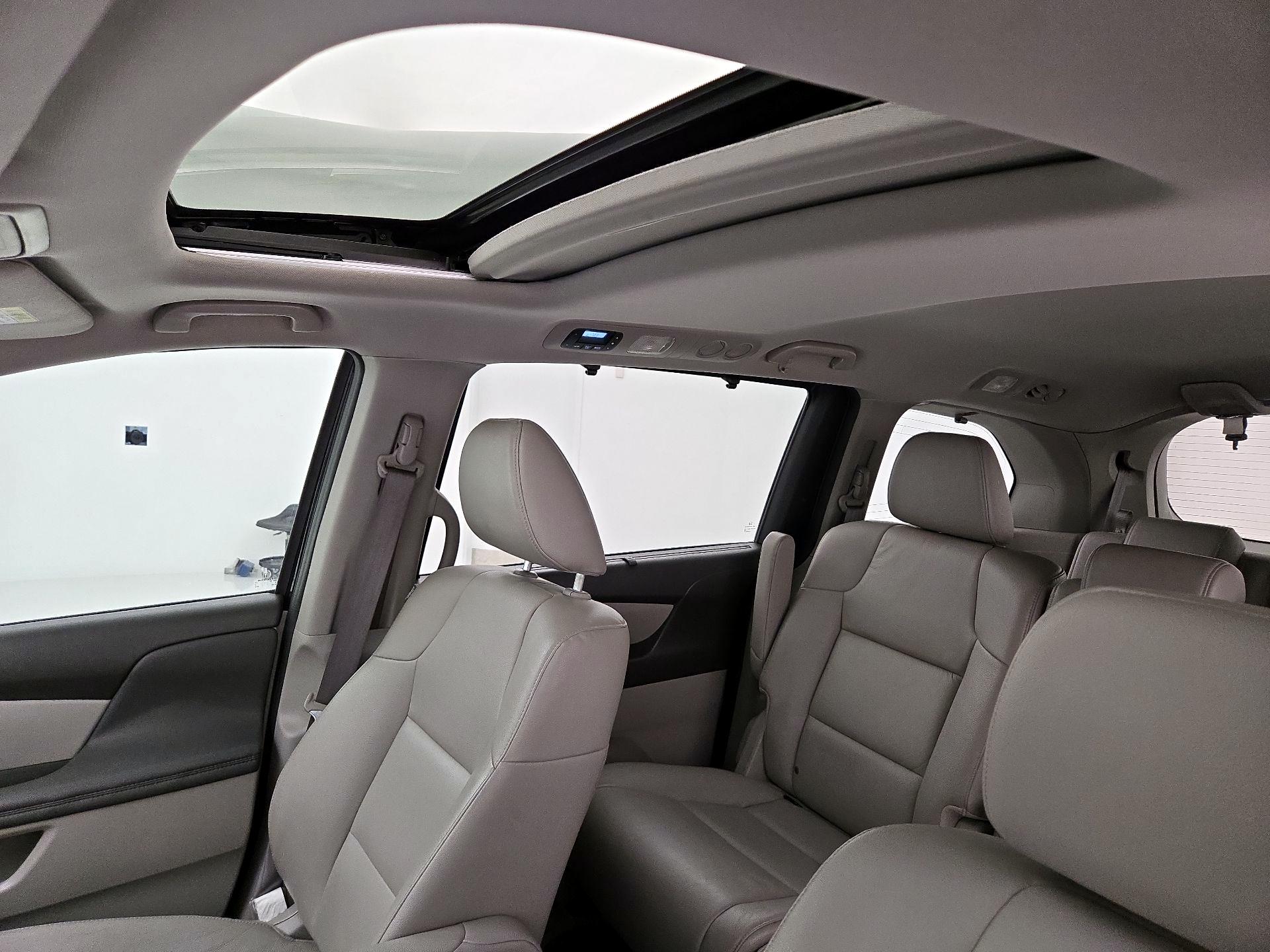 Thumbnail: 2016 Honda Odyssey - 20