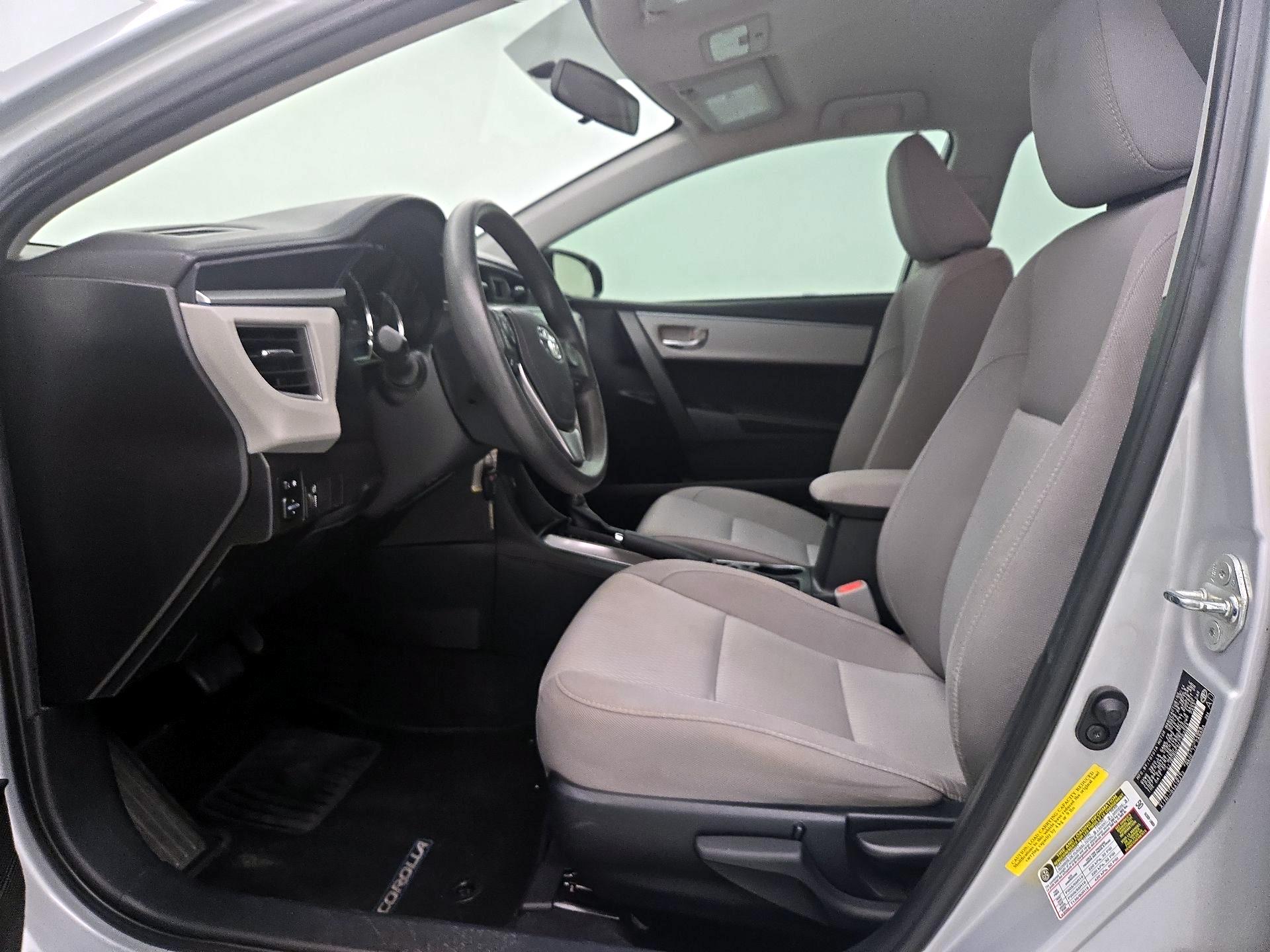 Thumbnail: 2015 Toyota Corolla - 11