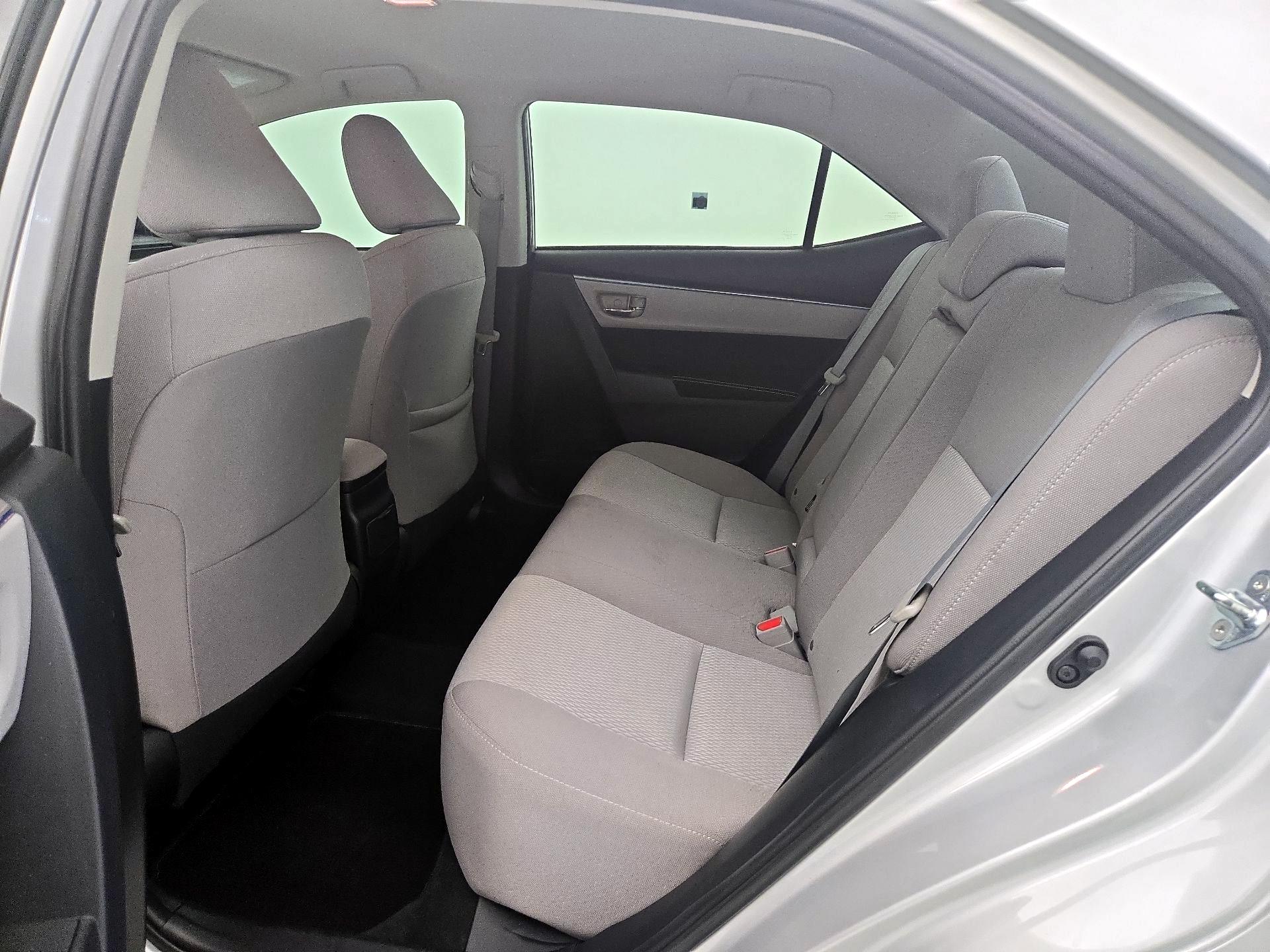 Thumbnail: 2015 Toyota Corolla - 19