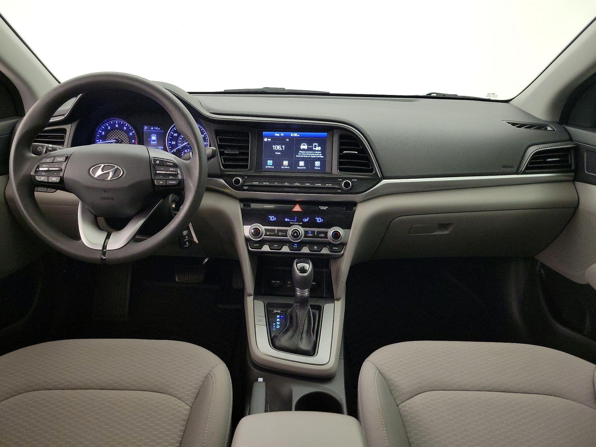 Thumbnail: 2020 Hyundai Elantra - 9