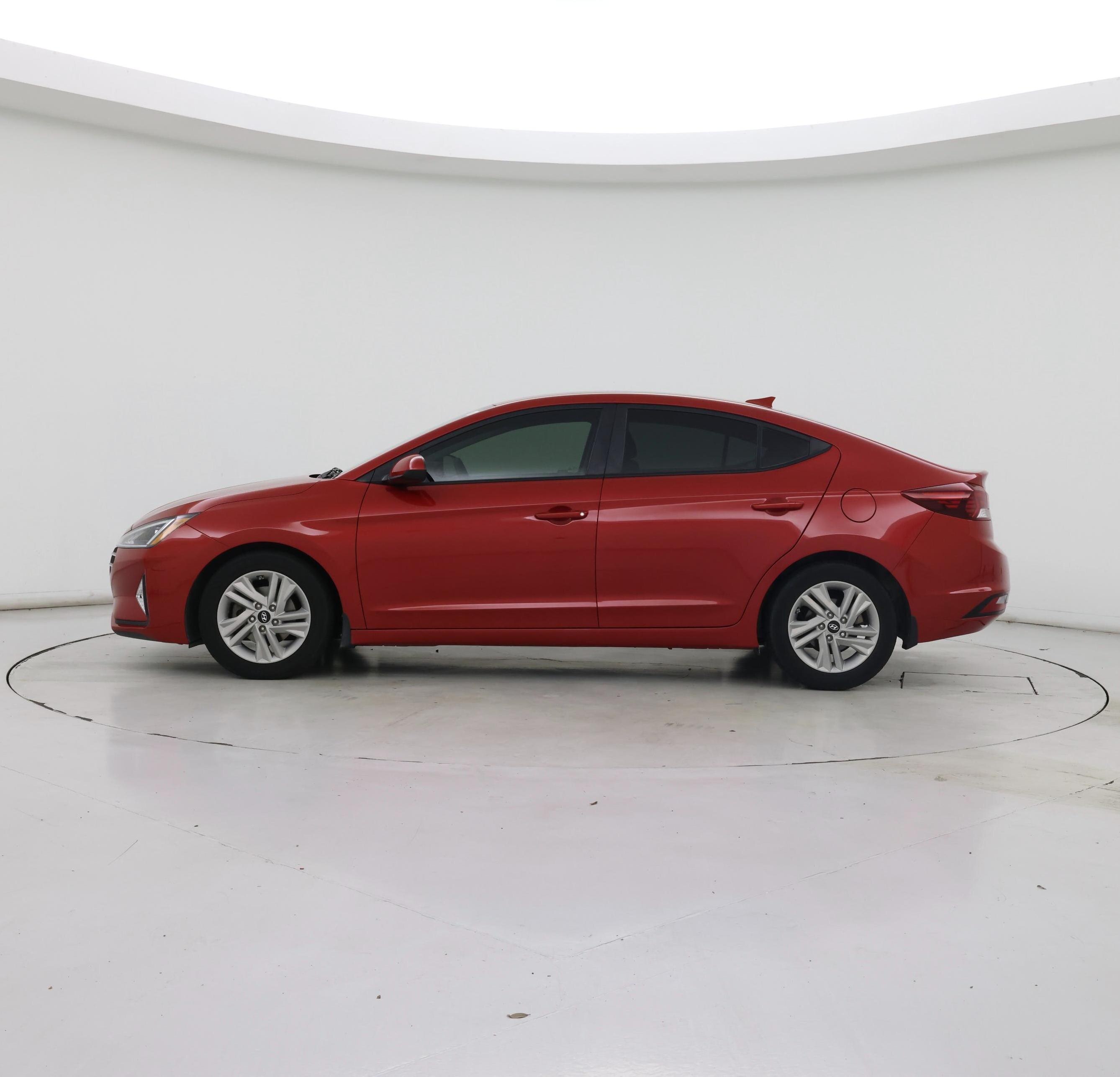 Thumbnail: 2020 Hyundai Elantra - 3