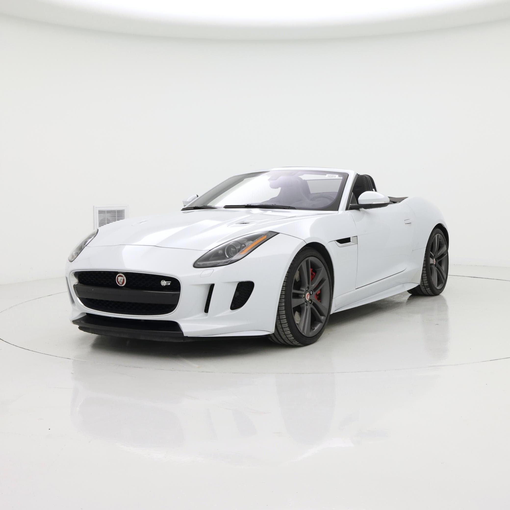 Thumbnail: 2017 Jaguar F-Type - 4