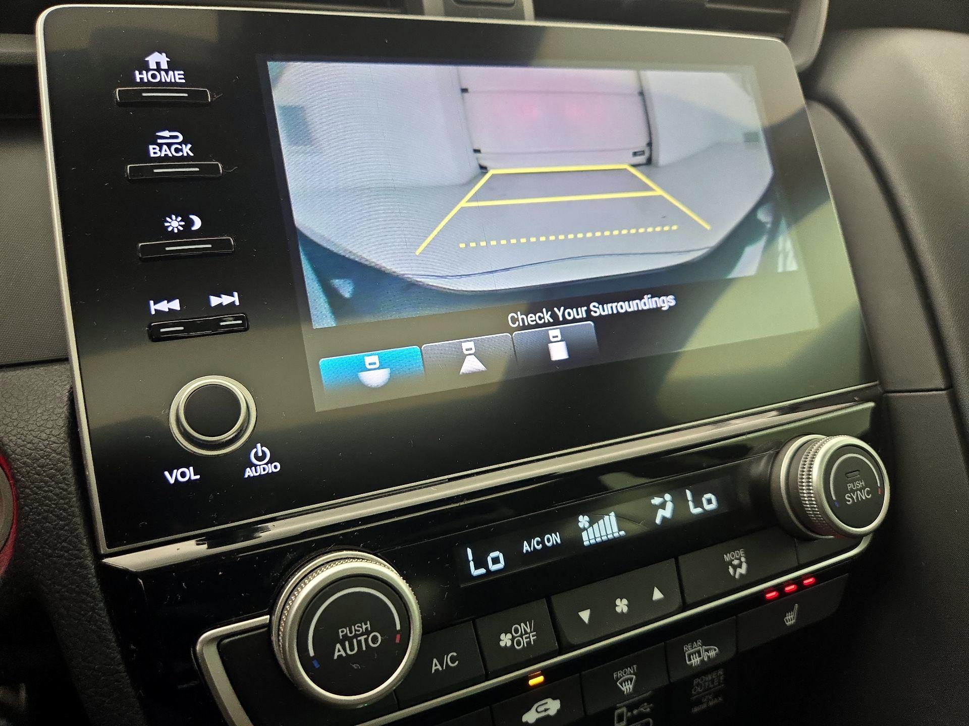 Thumbnail: 2019 Honda Insight - 14