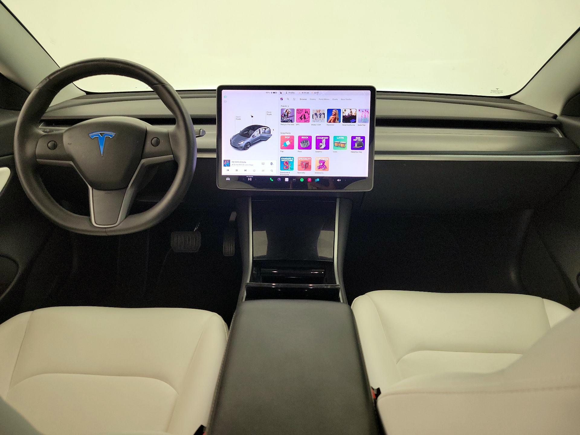 Thumbnail: 2020 Tesla Model 3 - 9