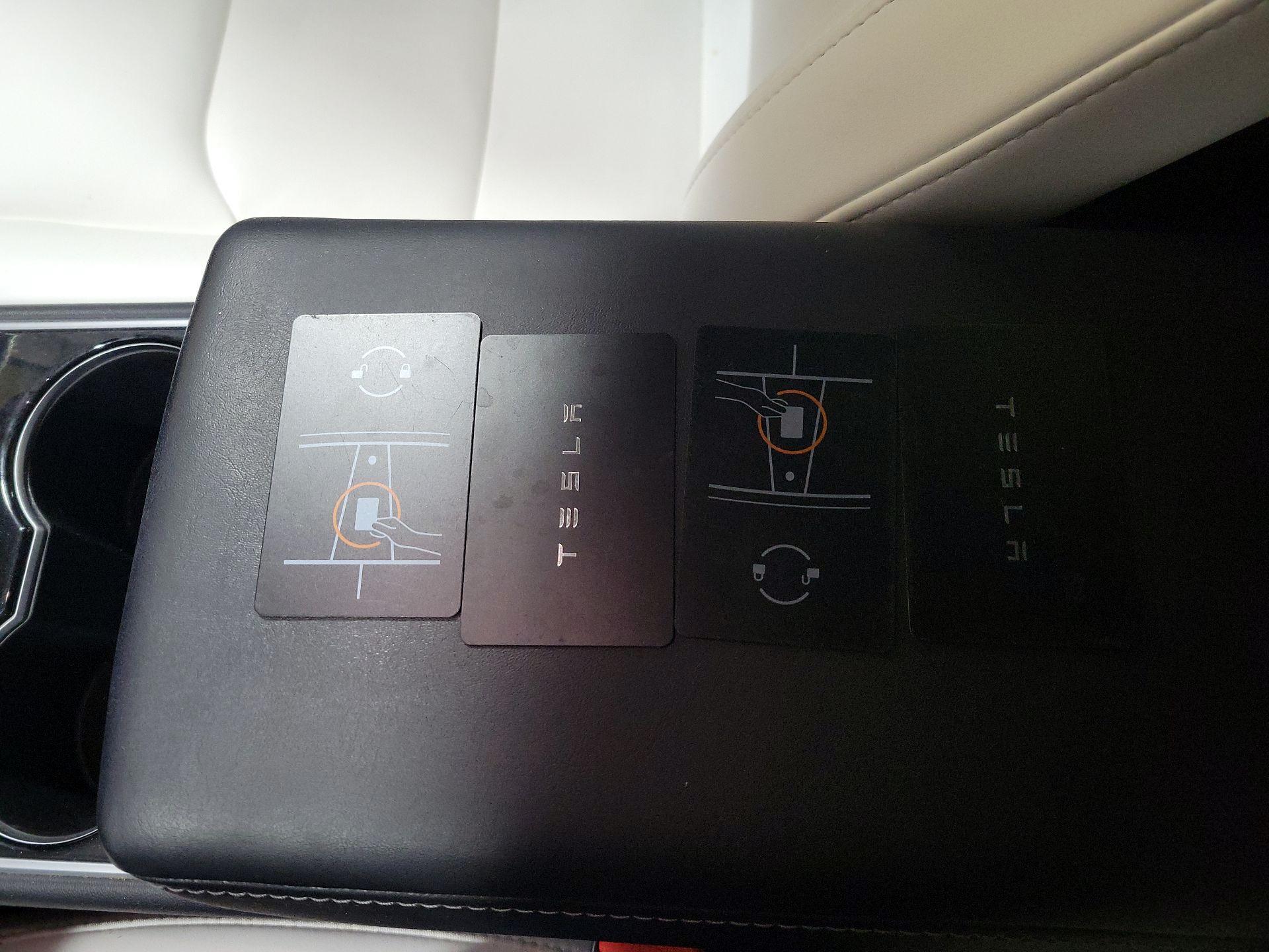 Thumbnail: 2020 Tesla Model 3 - 20