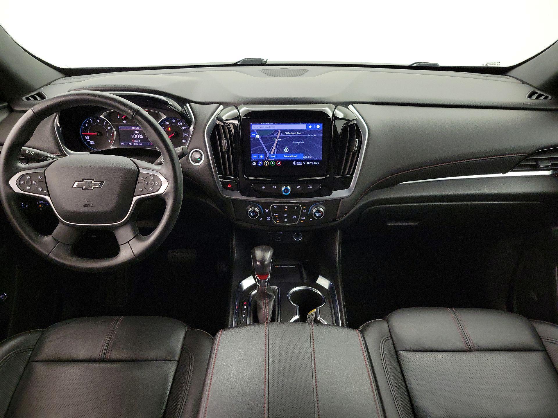 Thumbnail: 2022 Chevrolet Traverse - 9