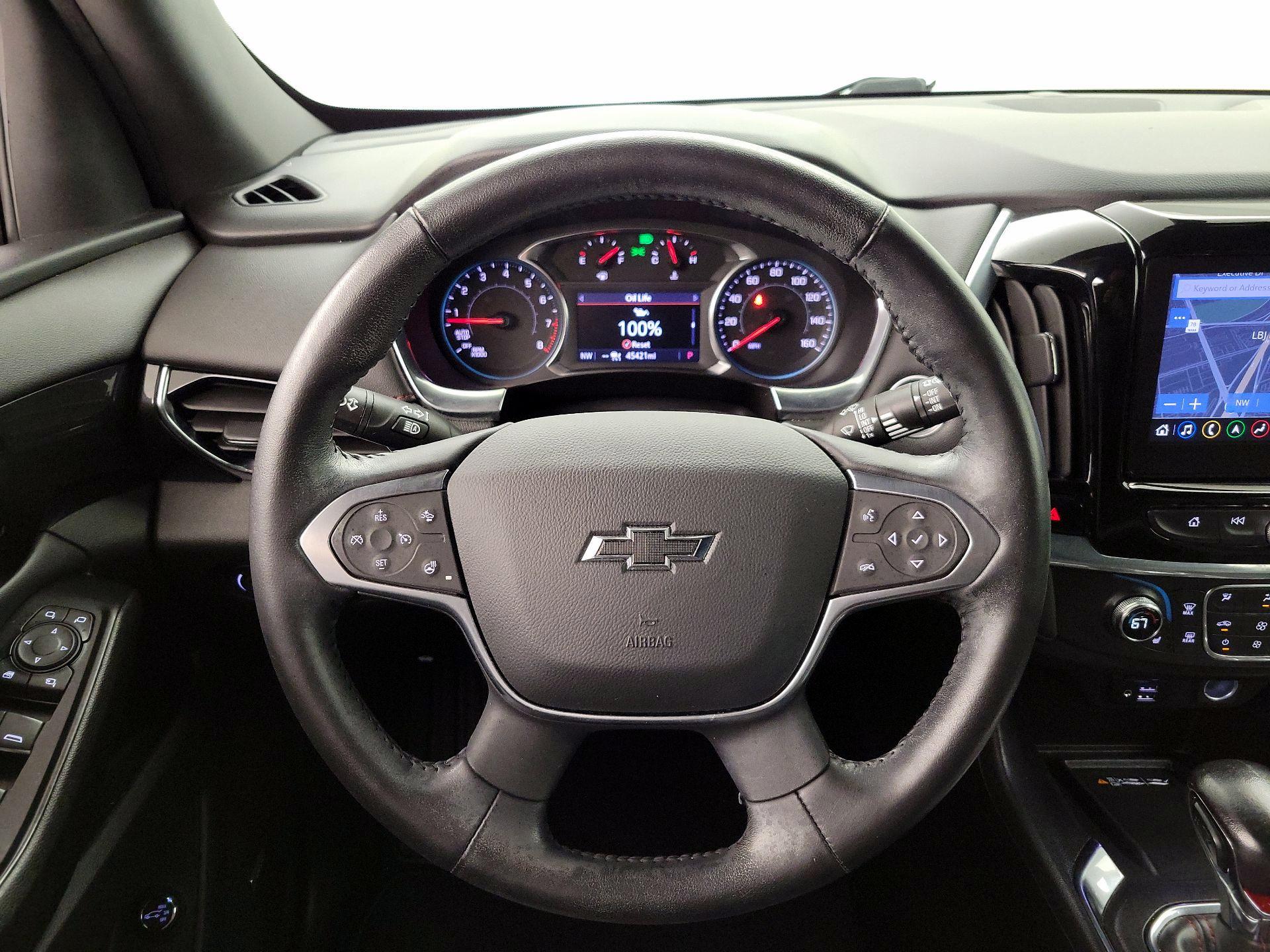 Thumbnail: 2022 Chevrolet Traverse - 10