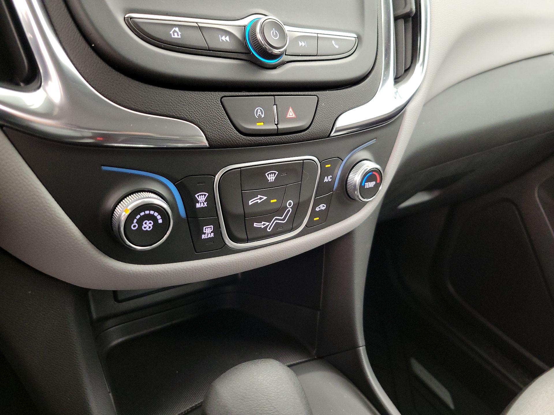 Thumbnail: 2024 Chevrolet Equinox - 16