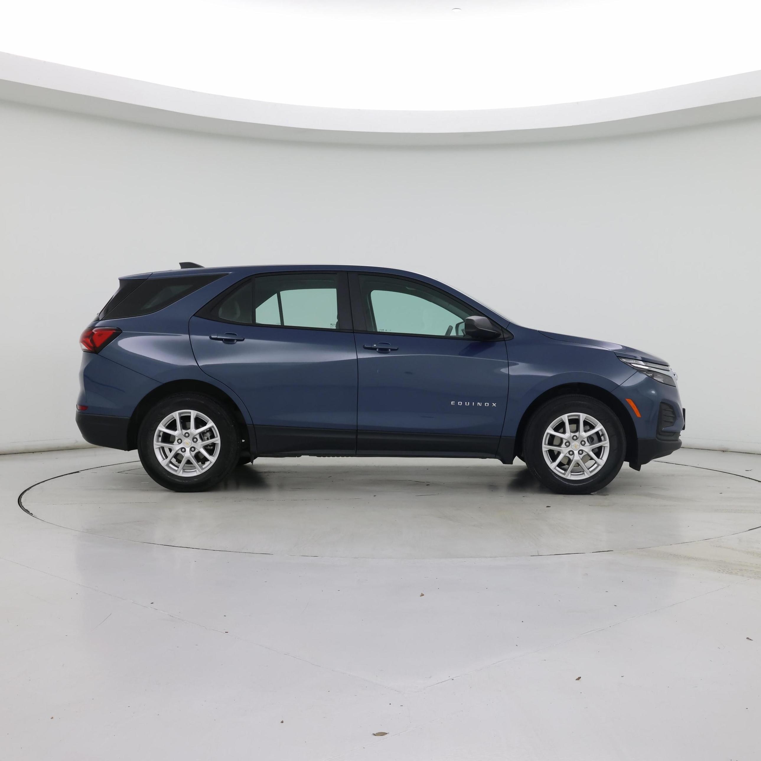 Thumbnail: 2024 Chevrolet Equinox - 7