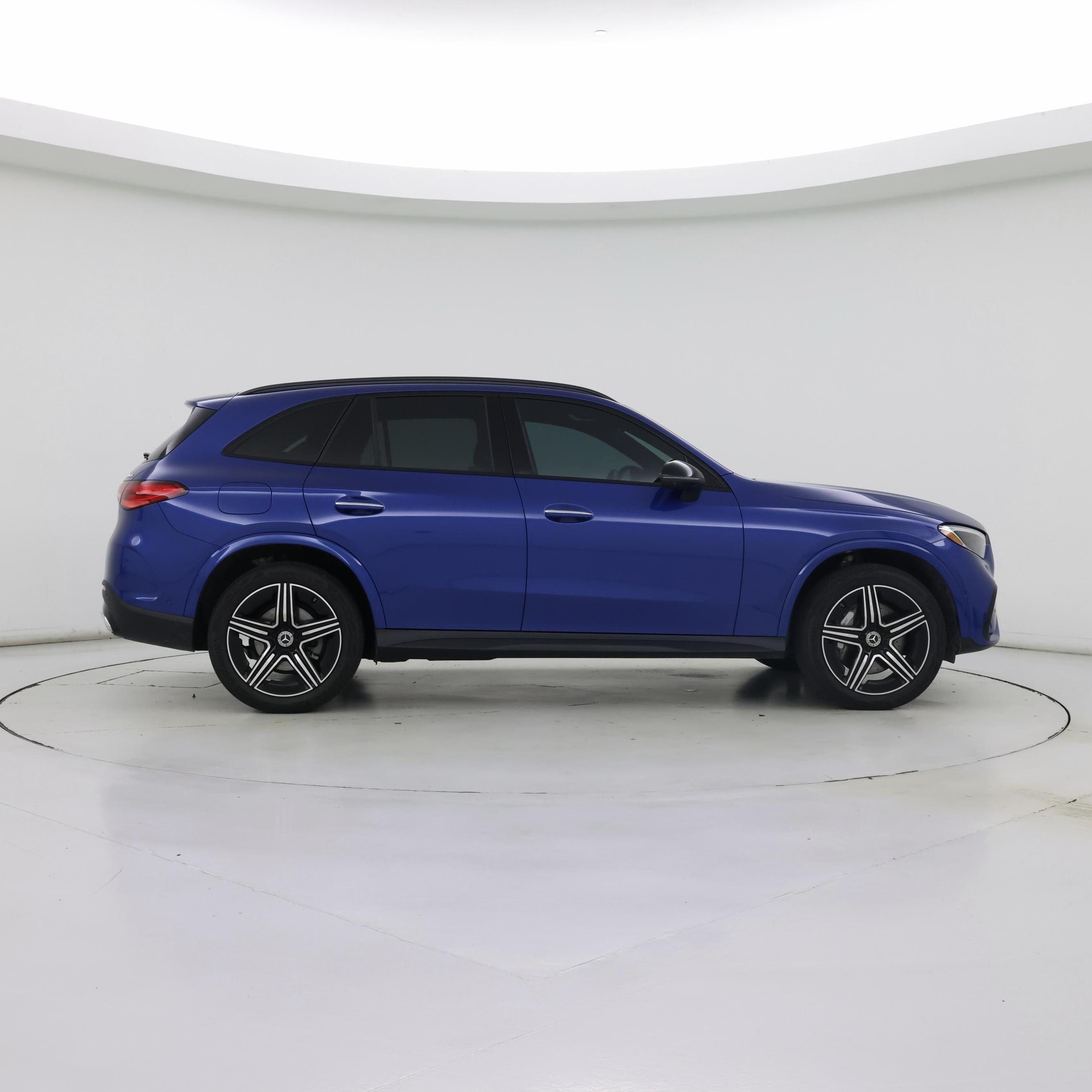 Thumbnail: 2025 Mercedes-Benz GLC - 7