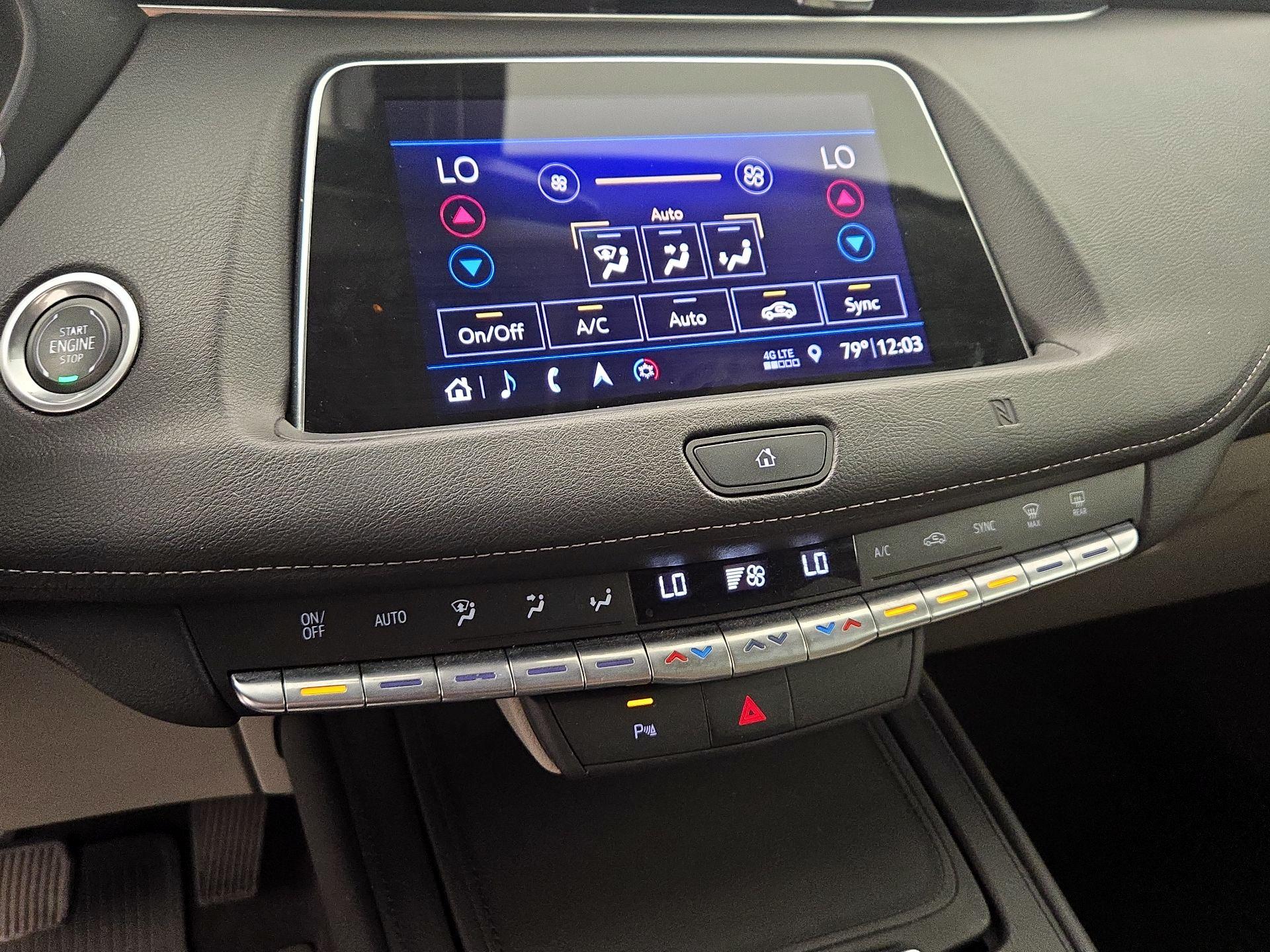 Thumbnail: 2019 Cadillac XT4 - 17