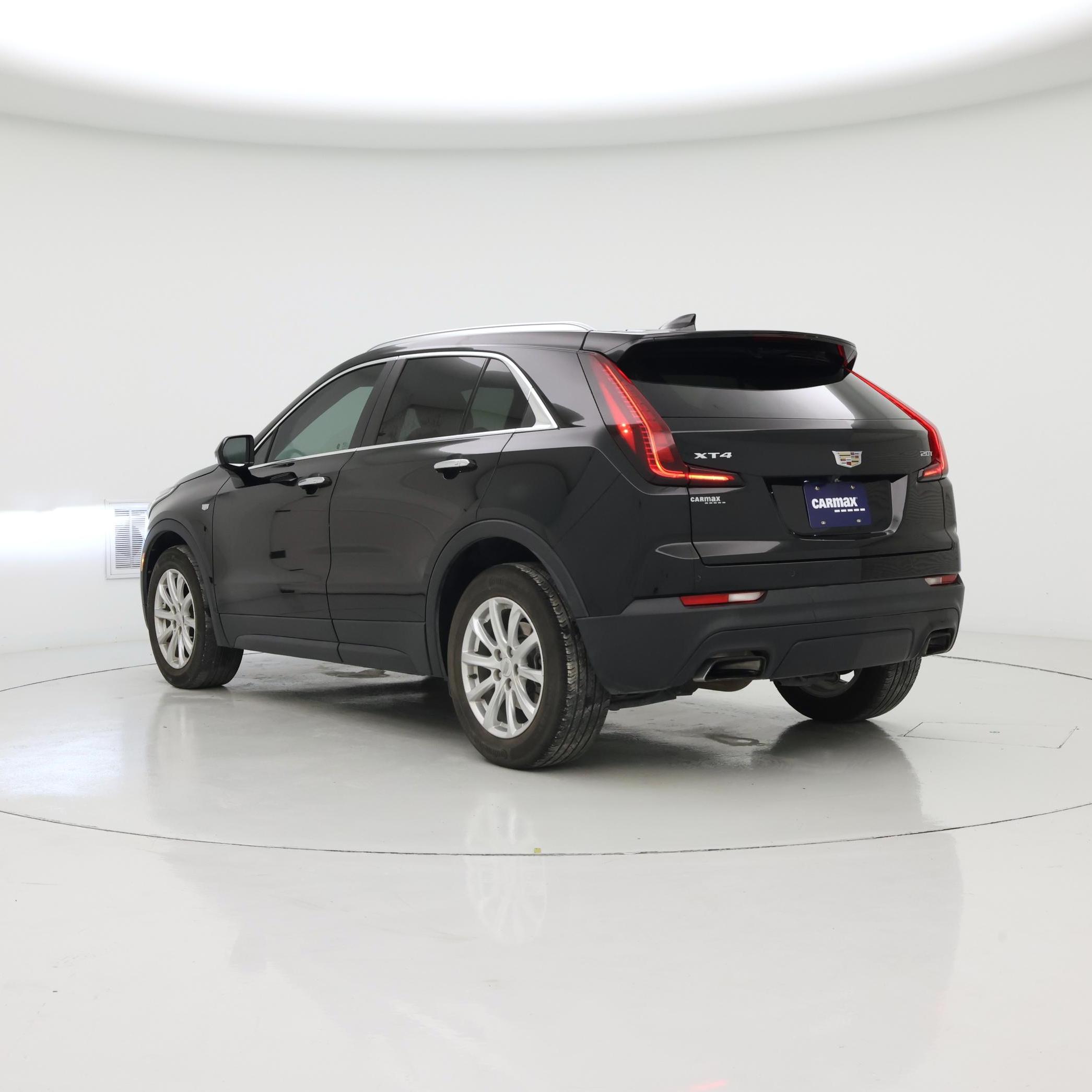 Thumbnail: 2019 Cadillac XT4 - 2