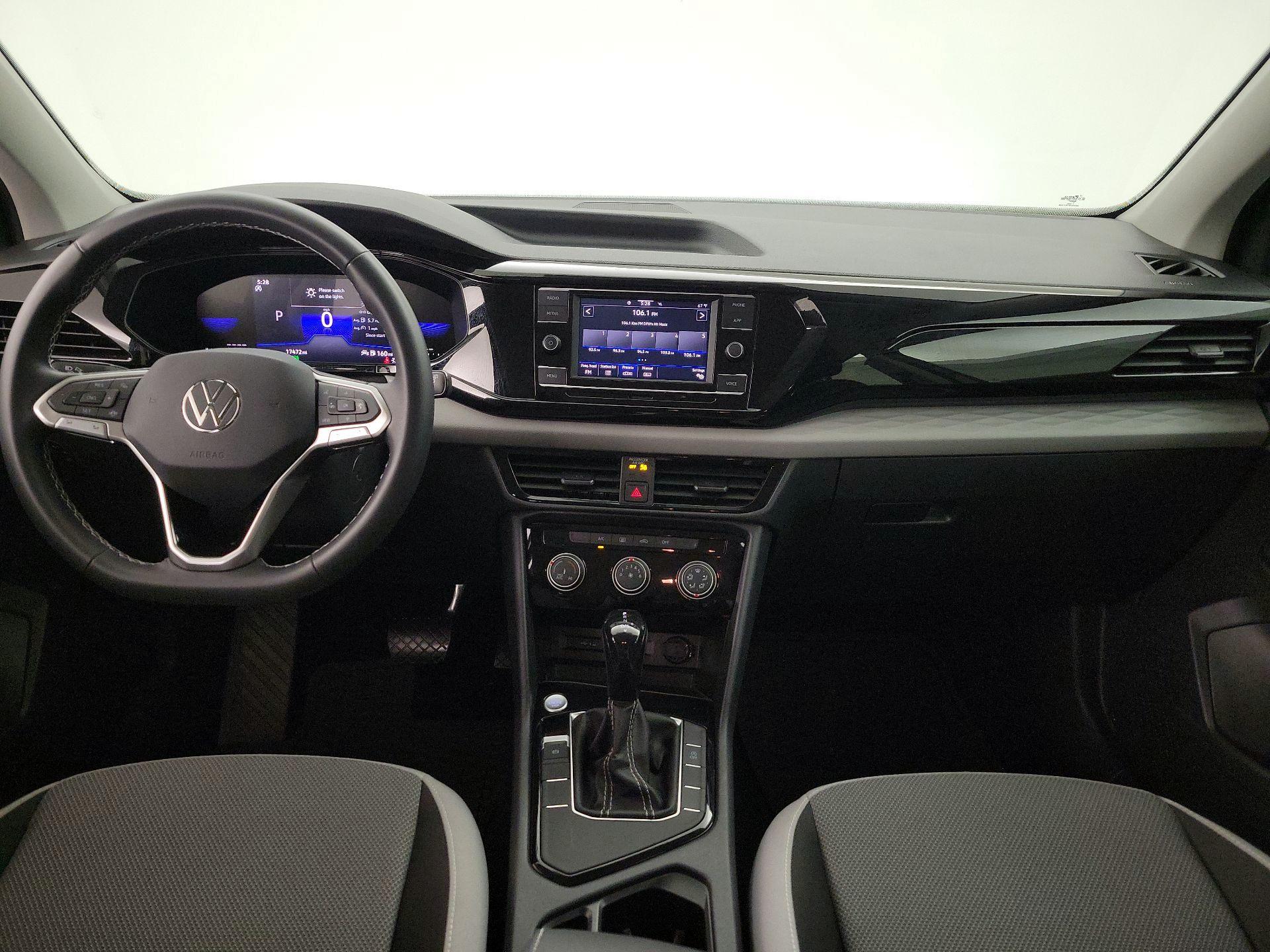Thumbnail: 2023 Volkswagen Taos - 9
