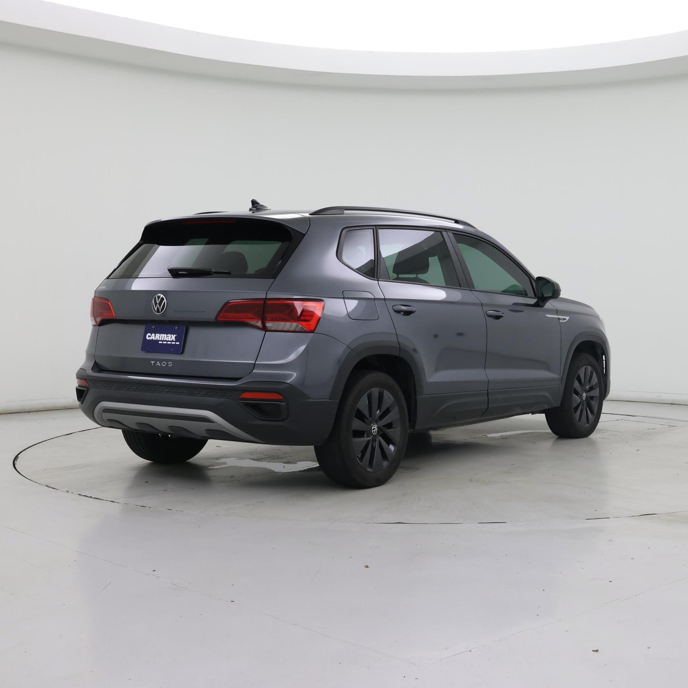 Thumbnail: 2023 Volkswagen Taos - 8