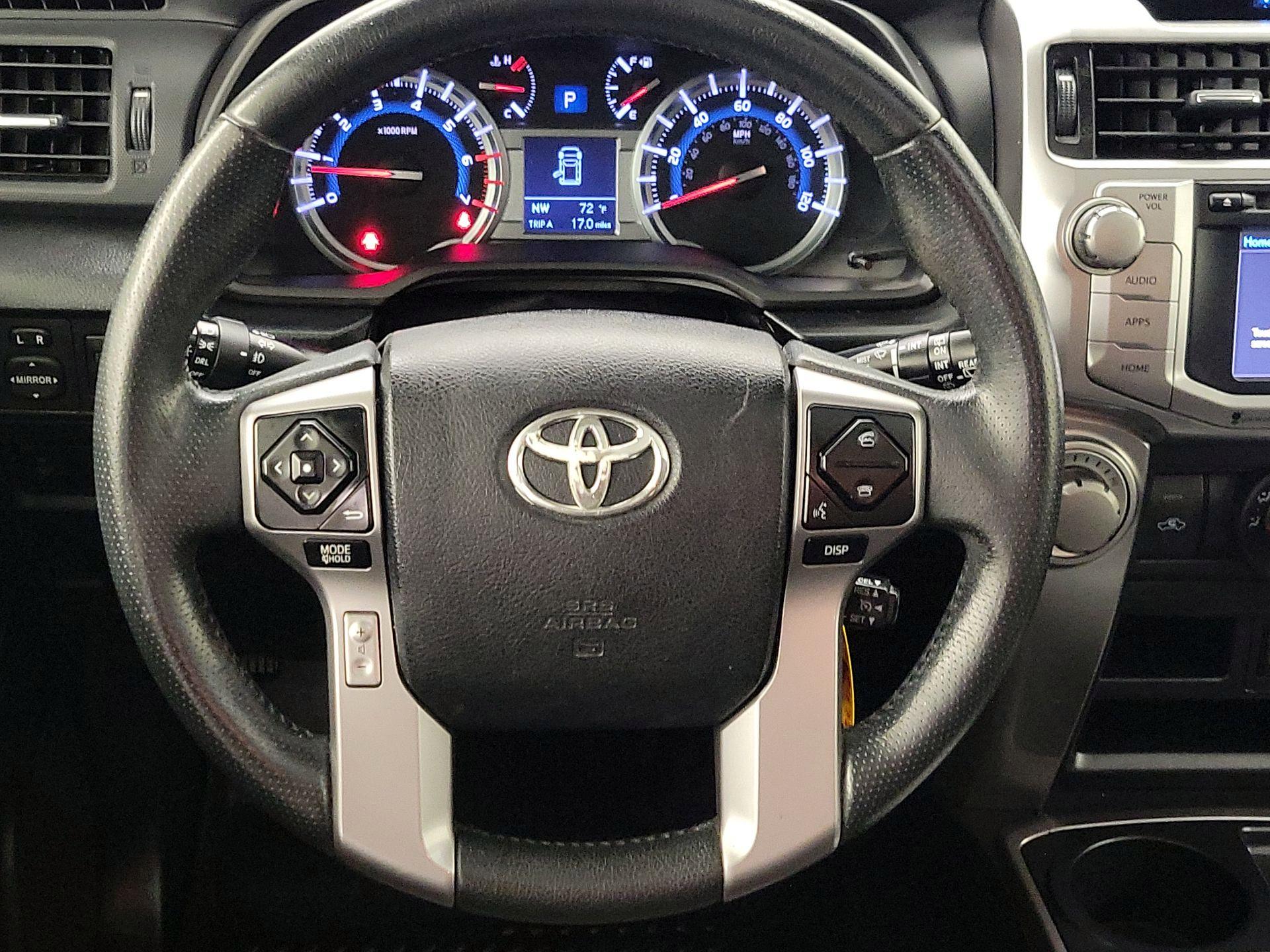 Thumbnail: 2014 Toyota 4Runner - 10