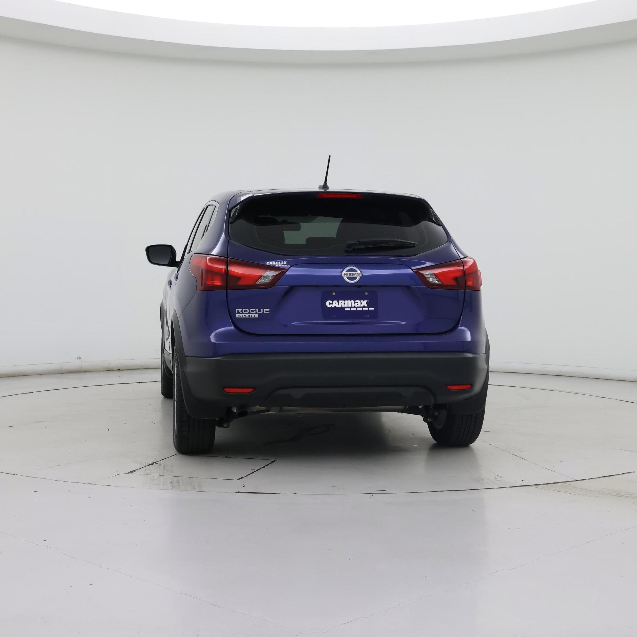 Thumbnail: 2018 Nissan Rogue Sport - 6