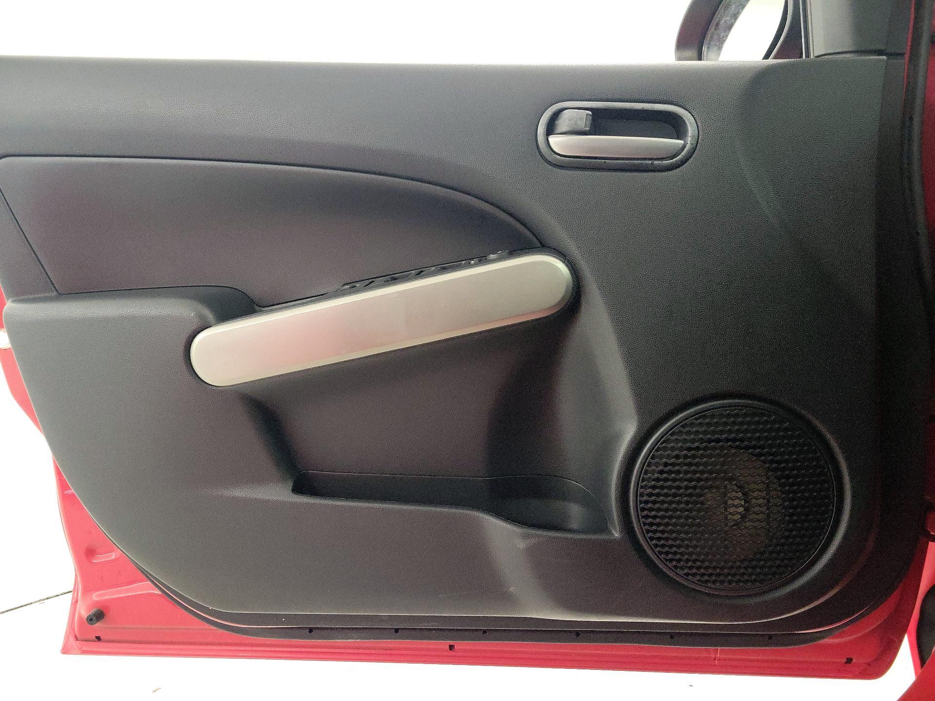 Thumbnail: 2014 Mazda Mazda2 - 12