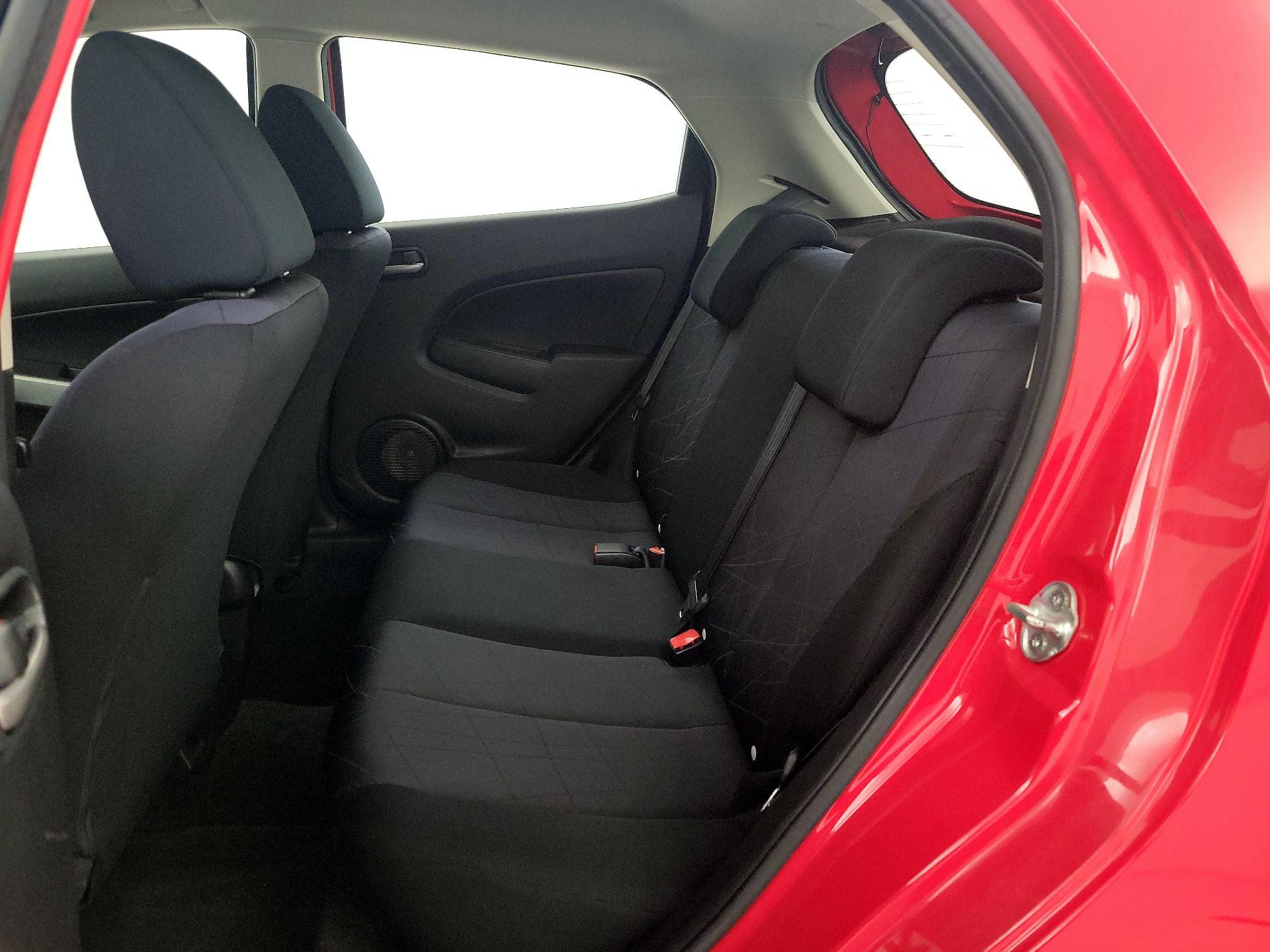 Thumbnail: 2014 Mazda Mazda2 - 17