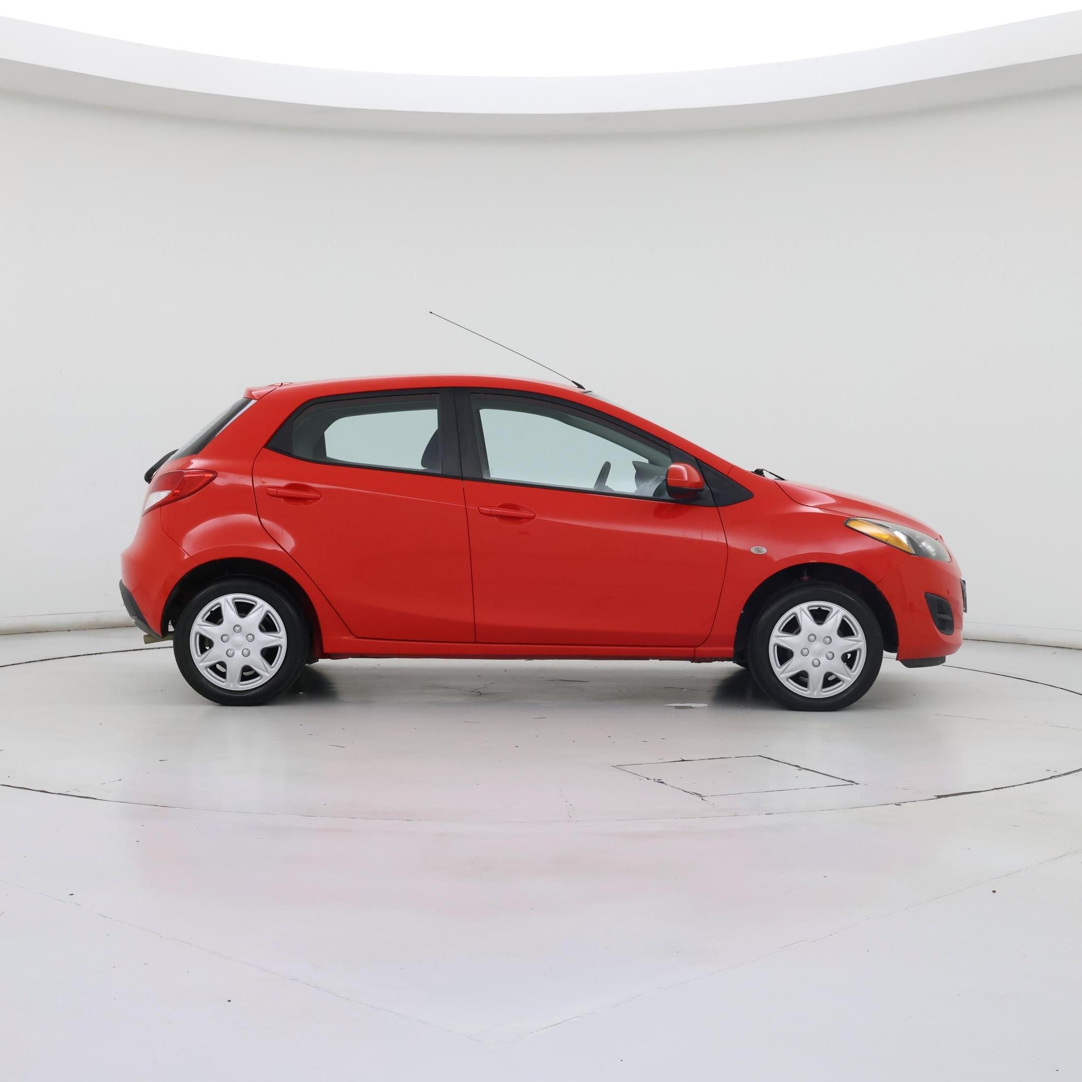 Thumbnail: 2014 Mazda Mazda2 - 7
