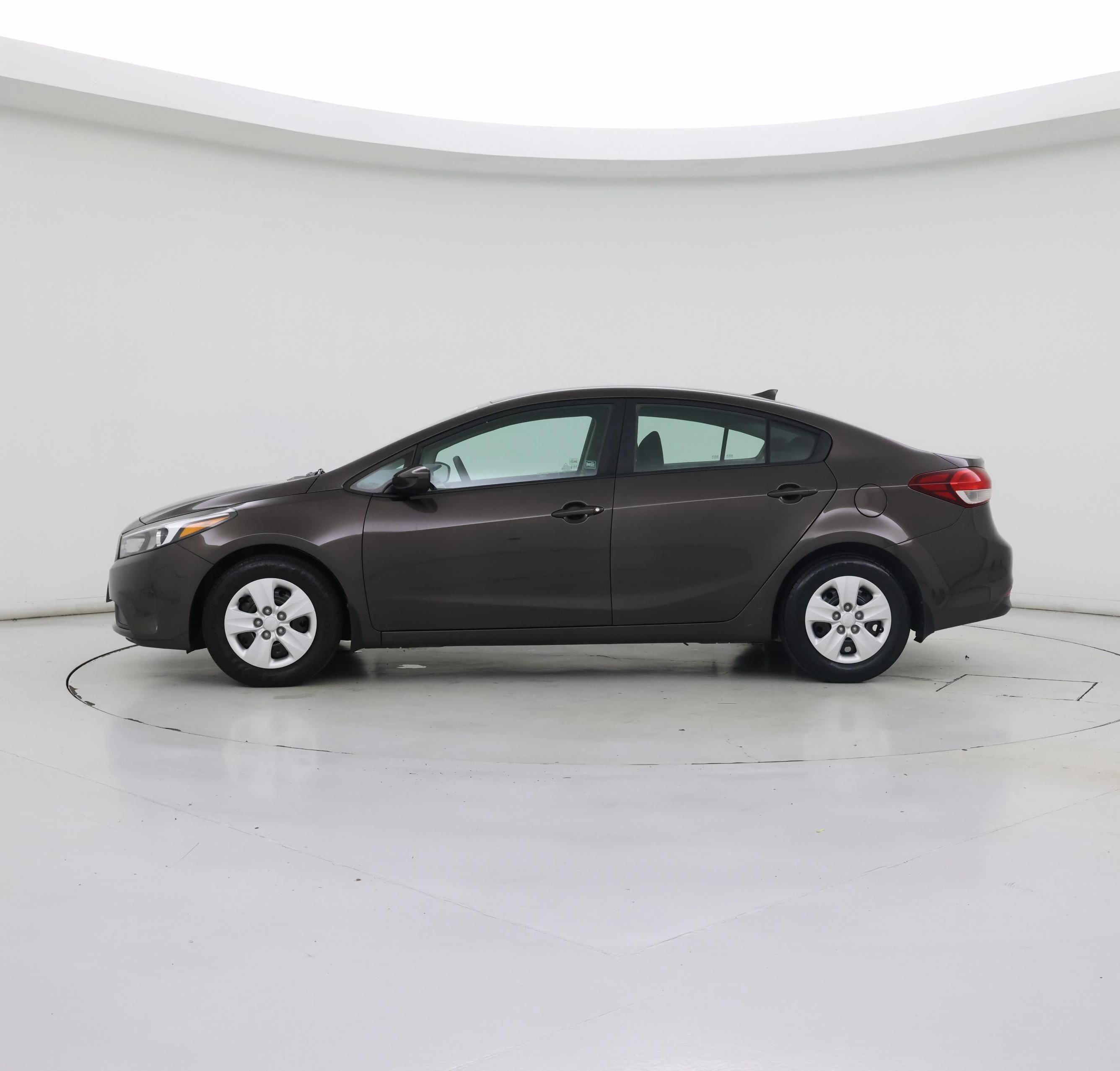 Thumbnail: 2018 Kia Forte - 3