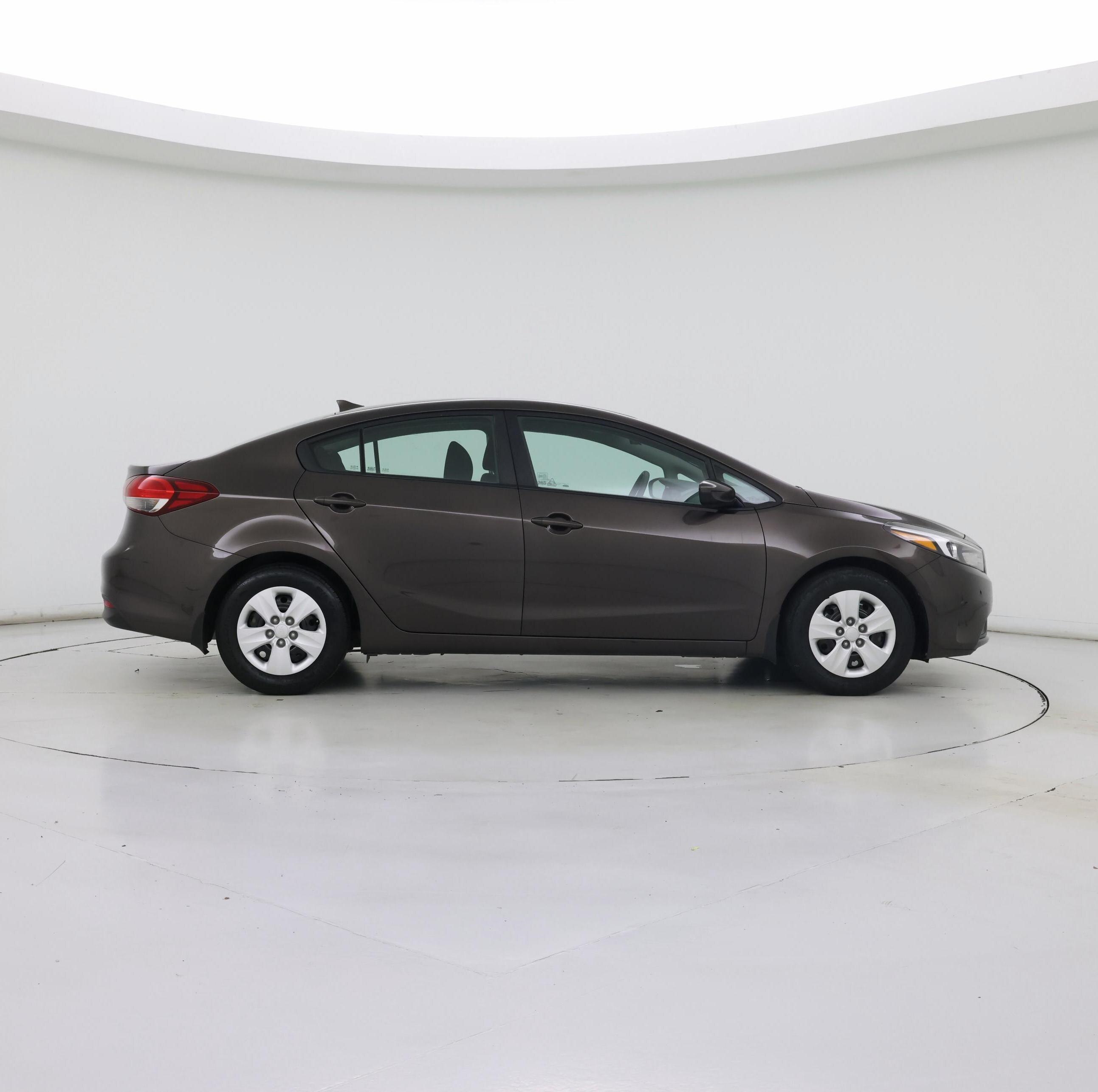Thumbnail: 2018 Kia Forte - 7