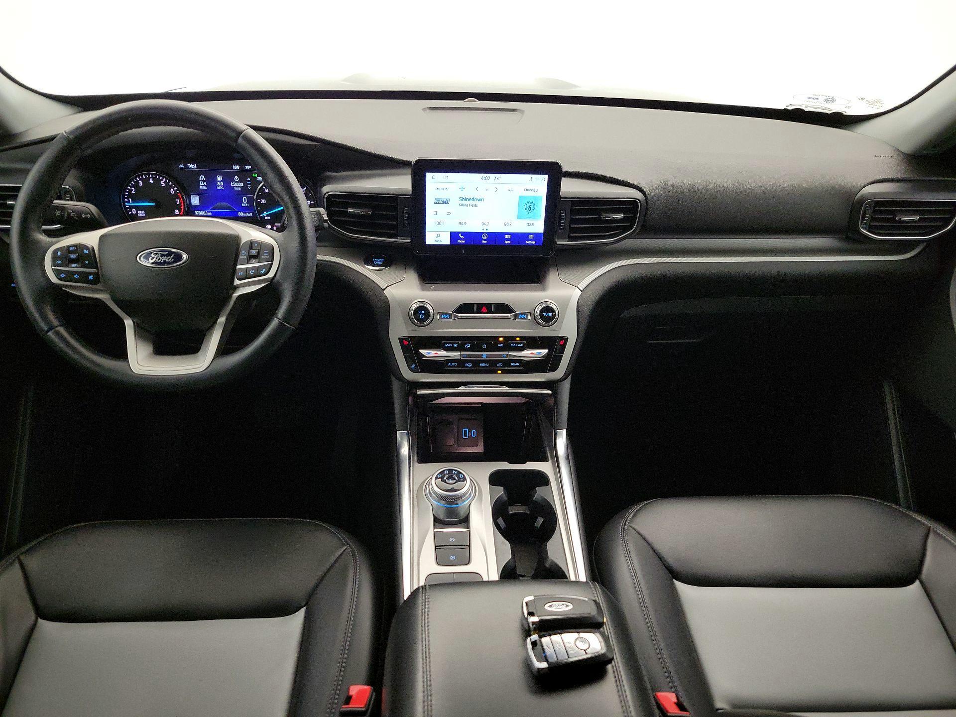 Thumbnail: 2022 Ford Explorer - 9