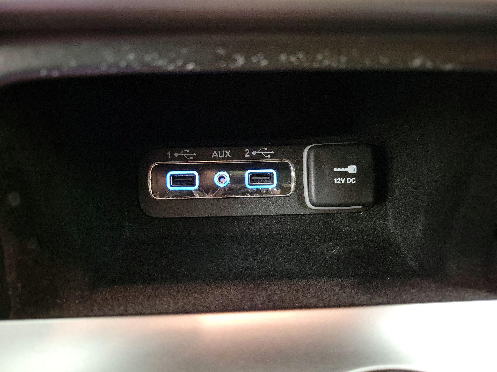 Thumbnail: 2020 Jeep Grand Cherokee - 19