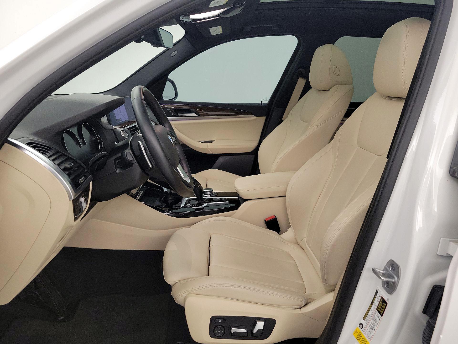 Thumbnail: 2021 BMW X3 - 11
